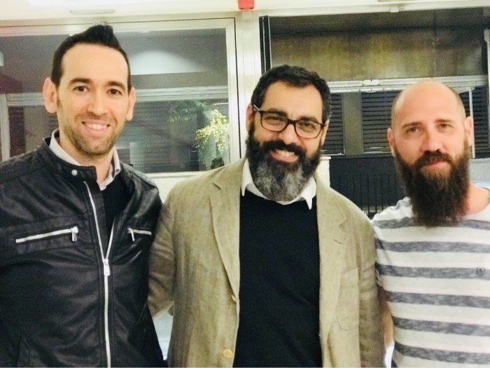 Javier Gilabert y Fernando Jaén: “Hacemos las preguntas que le haríamos a un amigo, intentando conocer mejor el pensamiento de los entrevistados» Javier Gilabert y Fernando Jaén: “Hacemos las preguntas que le haríamos a un amigo, intentando conocer mejor el pensamiento de los entrevistados»