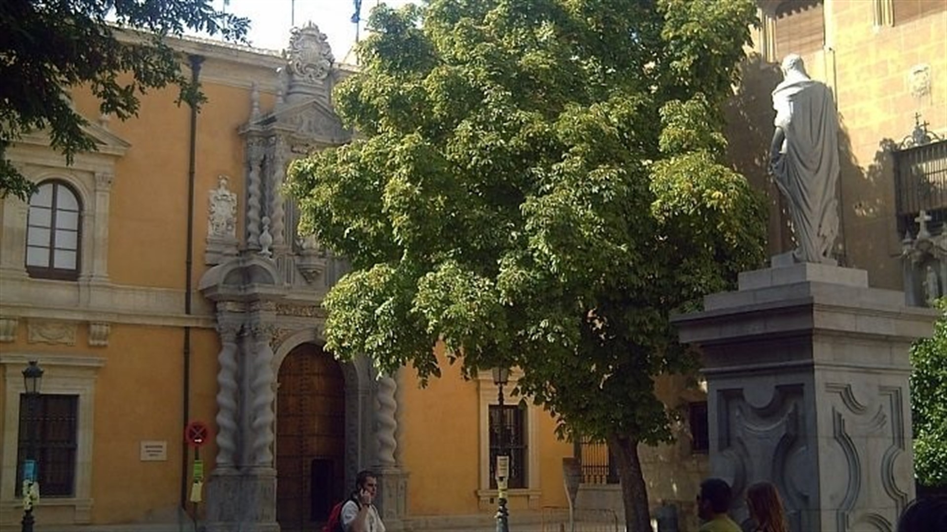 Investigado un profesor de la Universidad de Granada por siete supuestos casos de acoso sexual a estudiantes
