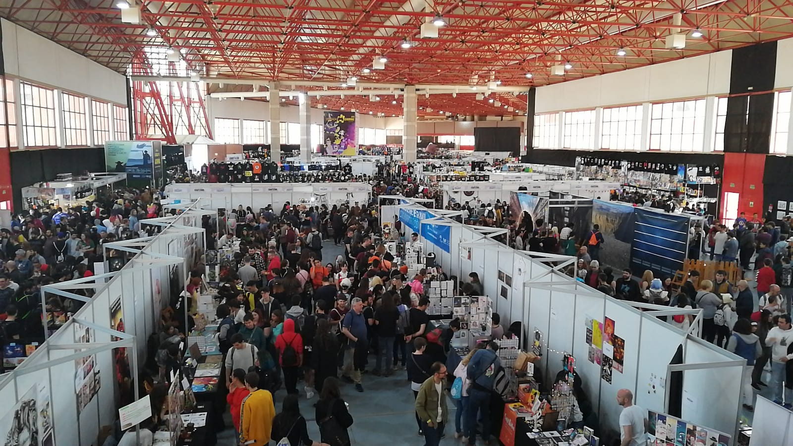 Miles de personas disfrutan de las distintas actividades de Ficzone 2019 en Fermasa