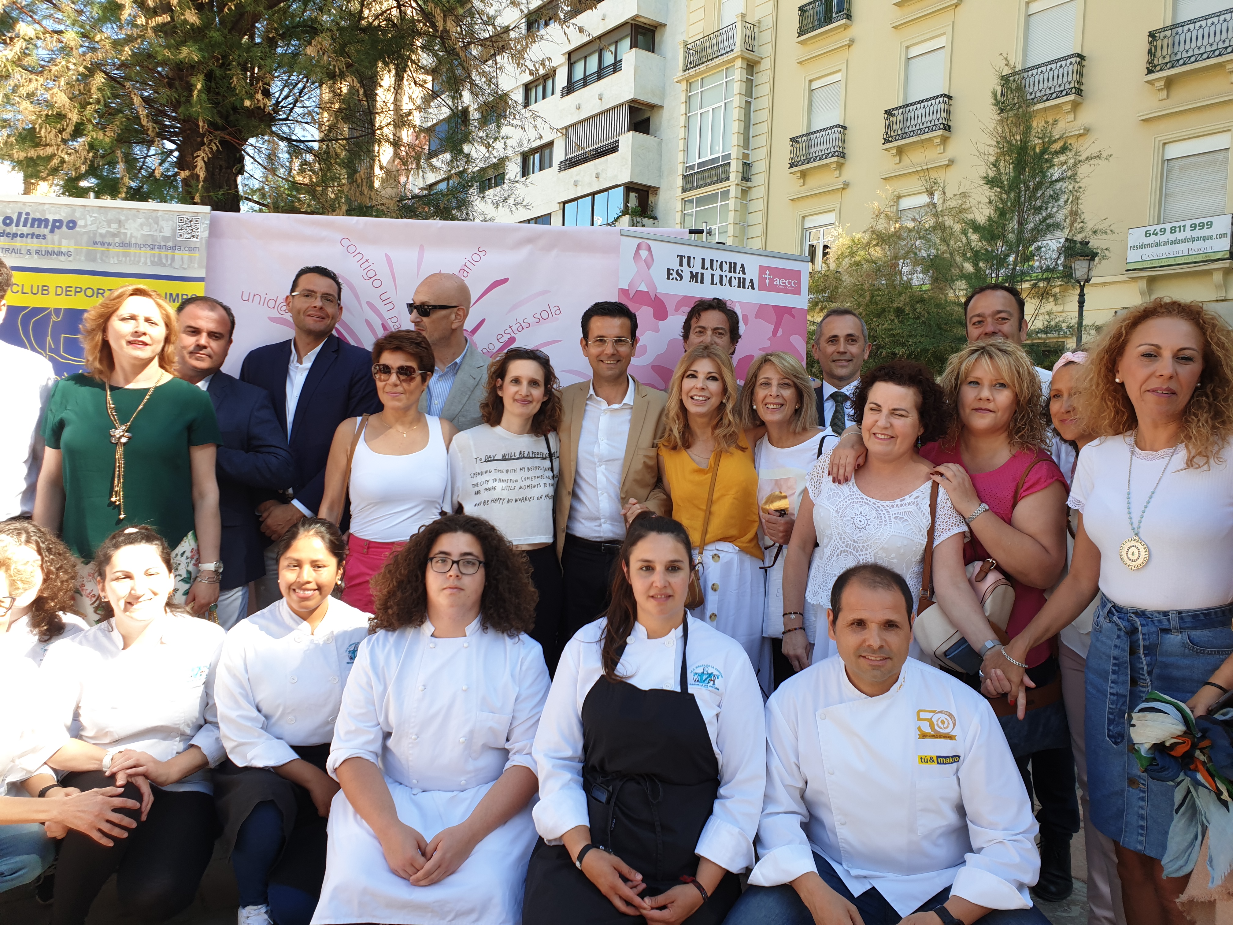 Granada se vuelca con la carrera de la mujer contra el cáncer de mama