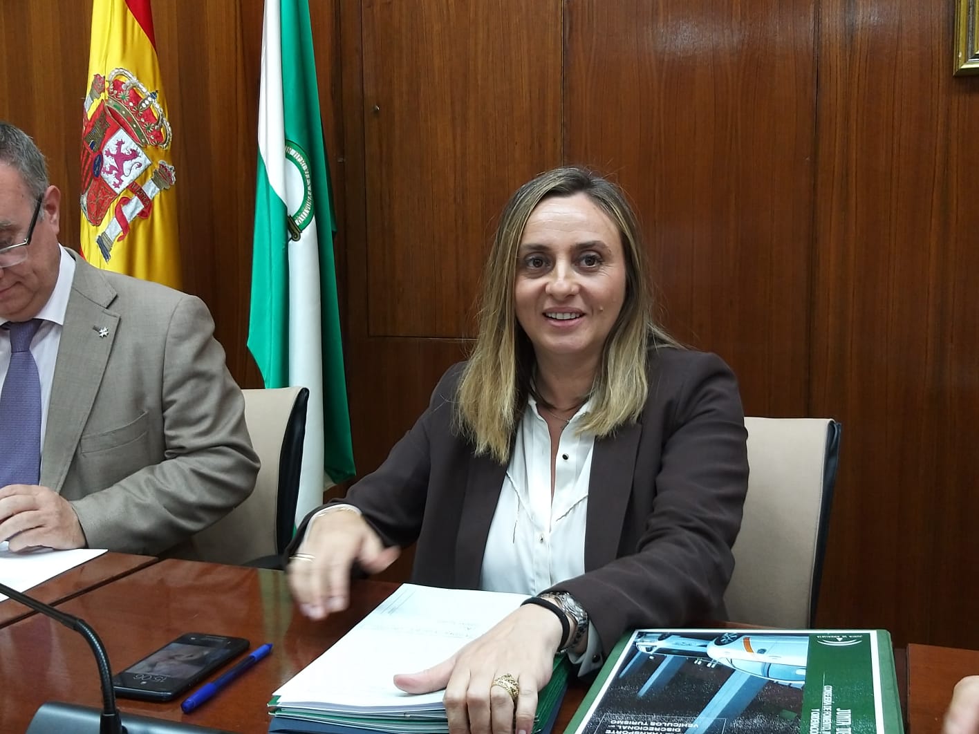 La Junta de Andalucía pone en marcha el Plan de Movilidad del Área Metropolitana La Junta de Andalucía pone en marcha el Plan de Movilidad del Área Metropolitana