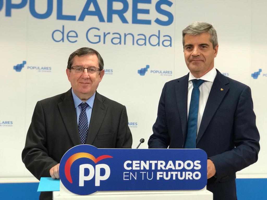 Díaz: “El PSOE culmina la compra de Granada con la colocación del personal de confianza de Luis Salvador»