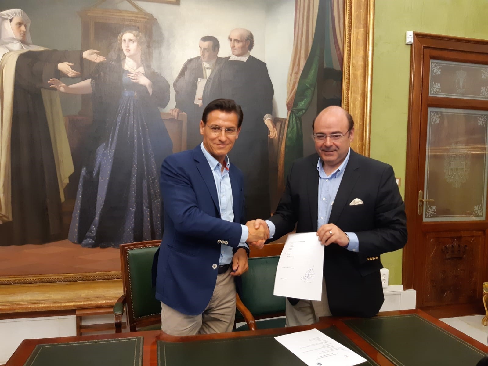 Sebastián Pérez renuncia a sus cargos en el bipartito de PP y Cs en Granada pero mantiene el acta de concejal