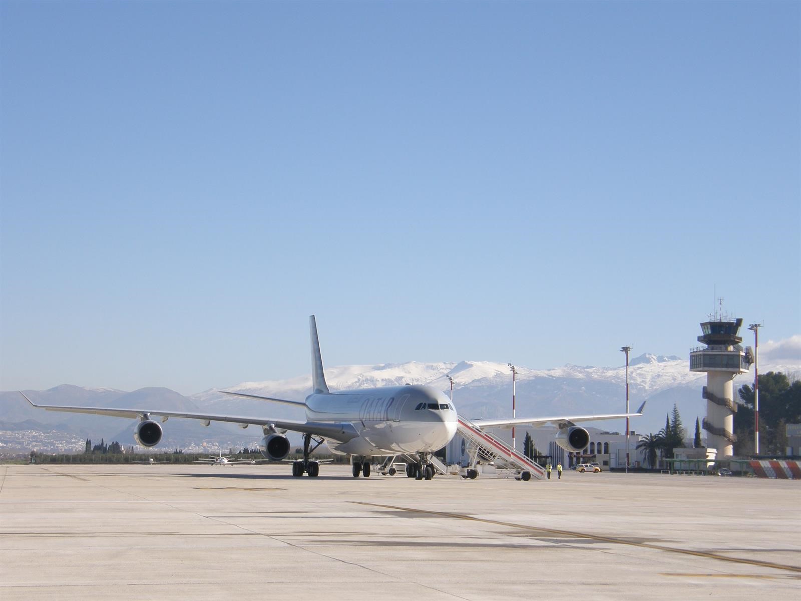 El aeropuerto de Granada cierra agosto con sus mejores cifras en una década
