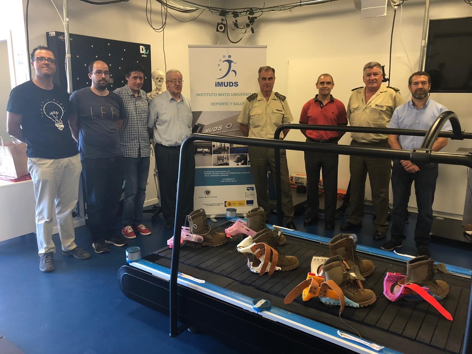 La UGR crea un exoesqueleto de bota para aliviar la carga física de los soldados La UGR crea un exoesqueleto de bota para aliviar la carga física de los soldados