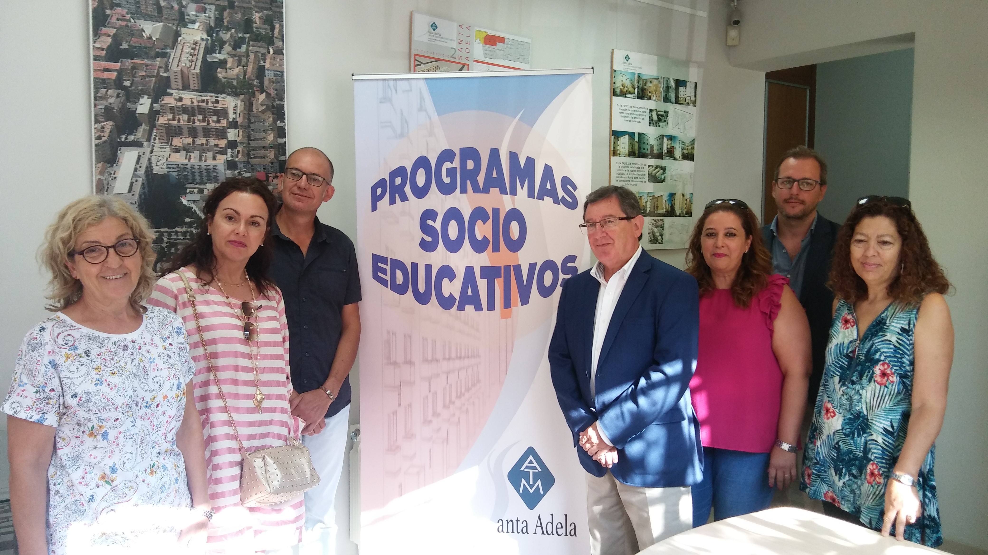 Más de 250 vecinos de Santa Adela participan en los programas educativos del Ayuntamiento