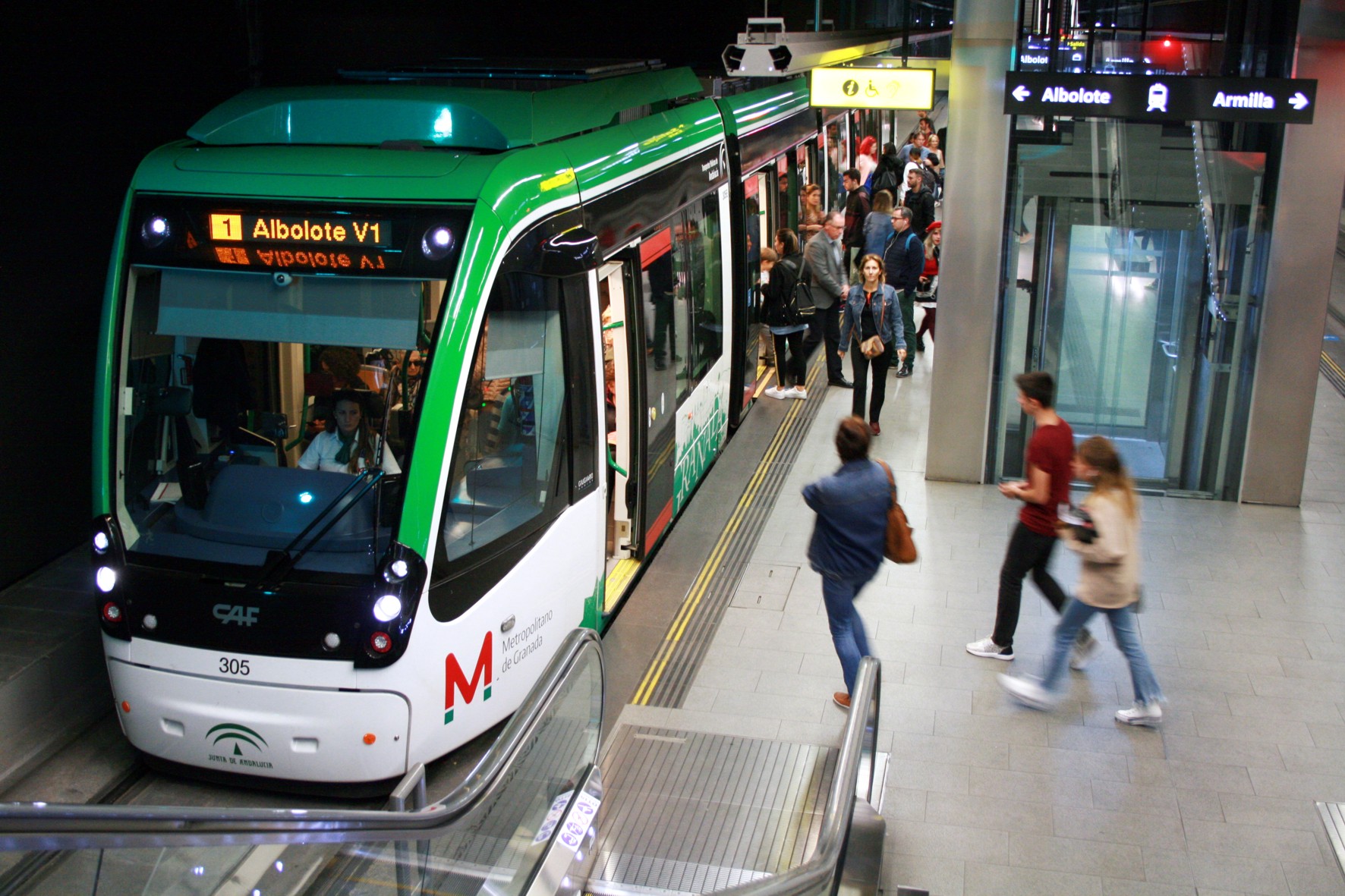 El metro cierra el mejor mes de su historia con 1,18 millones de viajeros en octubre