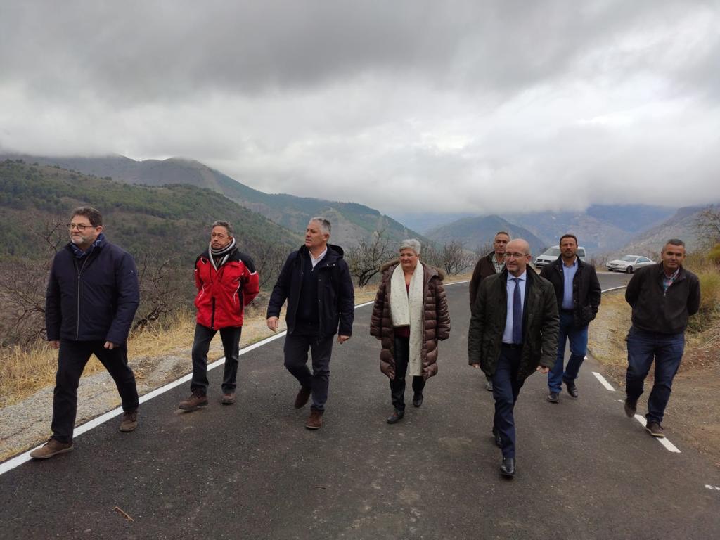 La Diputación invierte más de 300.000 euros en la mejora del camino de Torvizcón a Alcázar