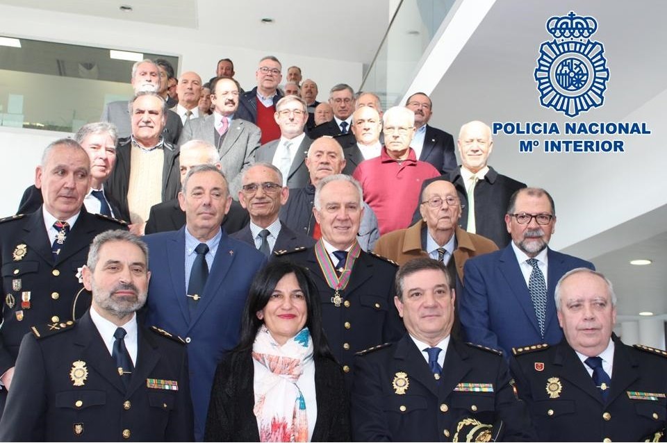 La Policía Nacional celebra en Granada el 196 aniversario de su creación