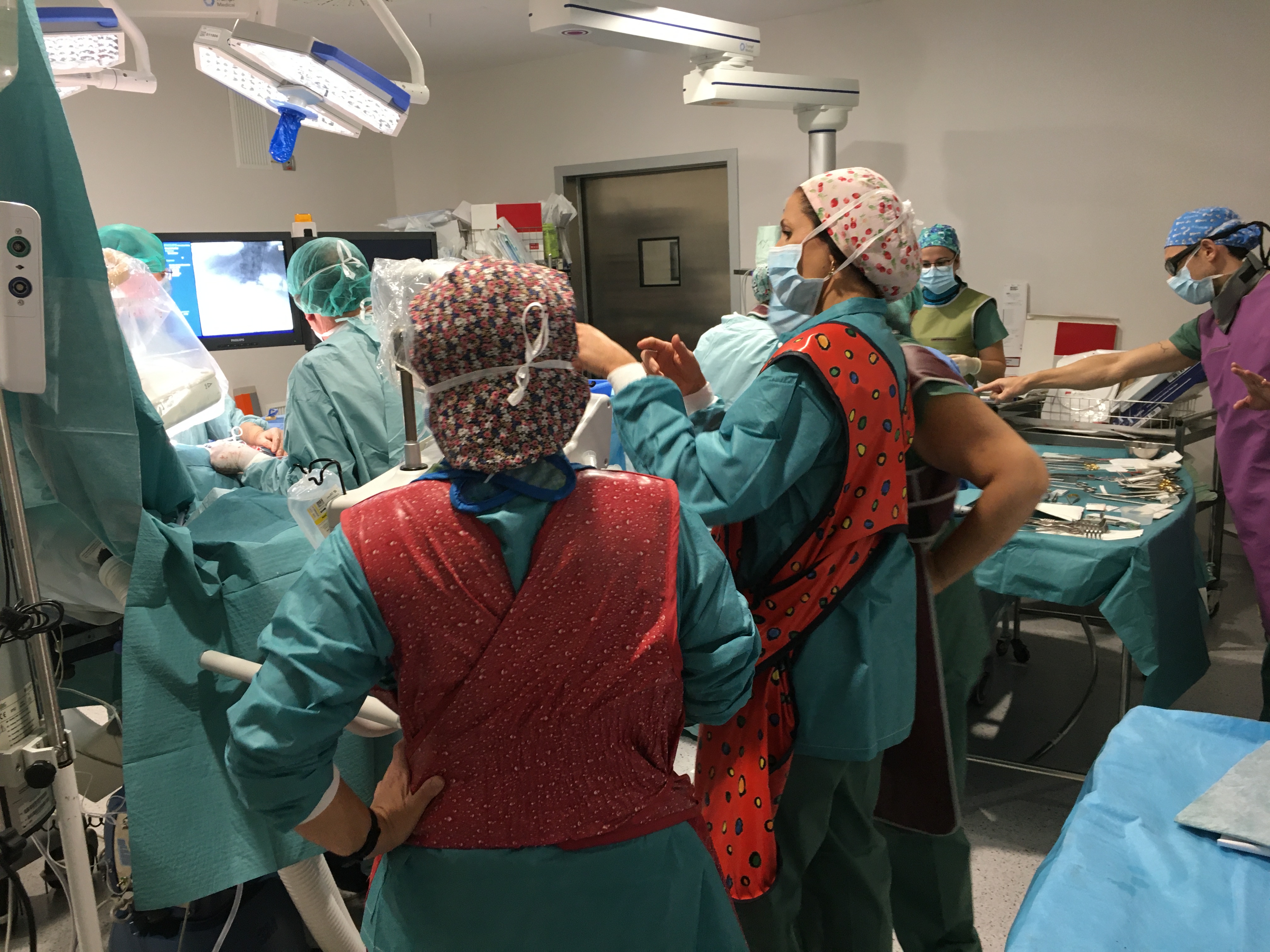 El Hospital Virgen de las Nieves realiza más  de 10.500 intervenciones de cirugía que no requieren ingreso