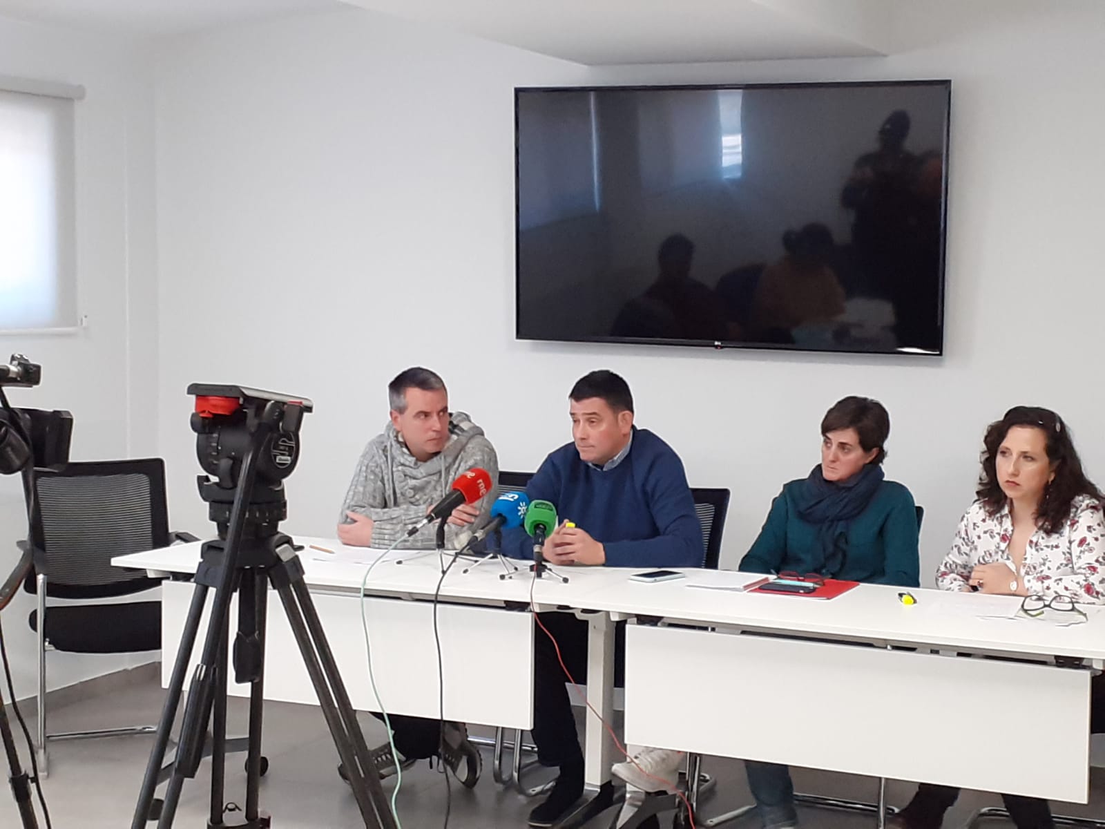Los sindicatos se oponen al recorte de unidades educativas y de docentes en la provincia de Granada