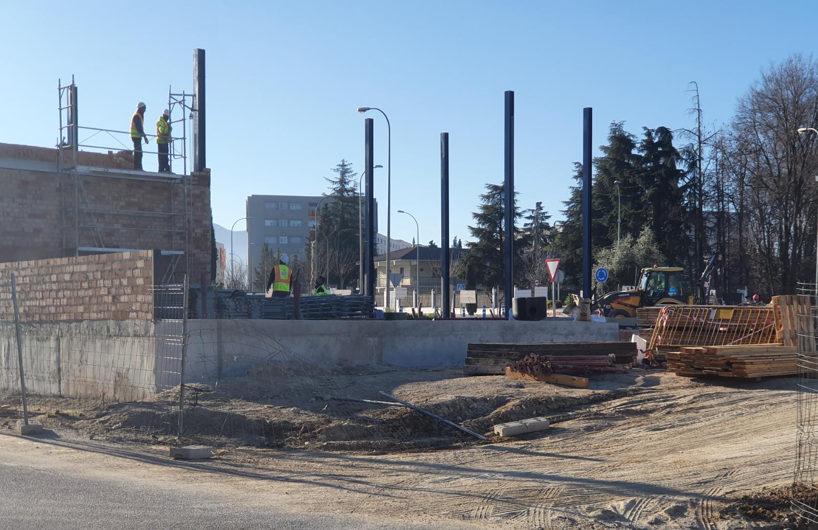 El Ayuntamiento de Alhendín permite la construcción de una gasolinera pese a tener la licencia suspendida por un juzgado