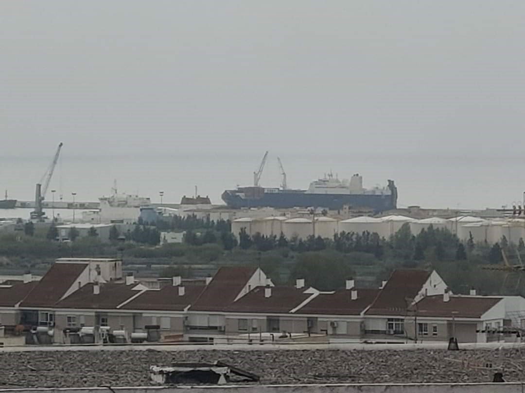 Un buque saudí cargado de armas vuelve al Puerto de Motril según Adelante Andalucía