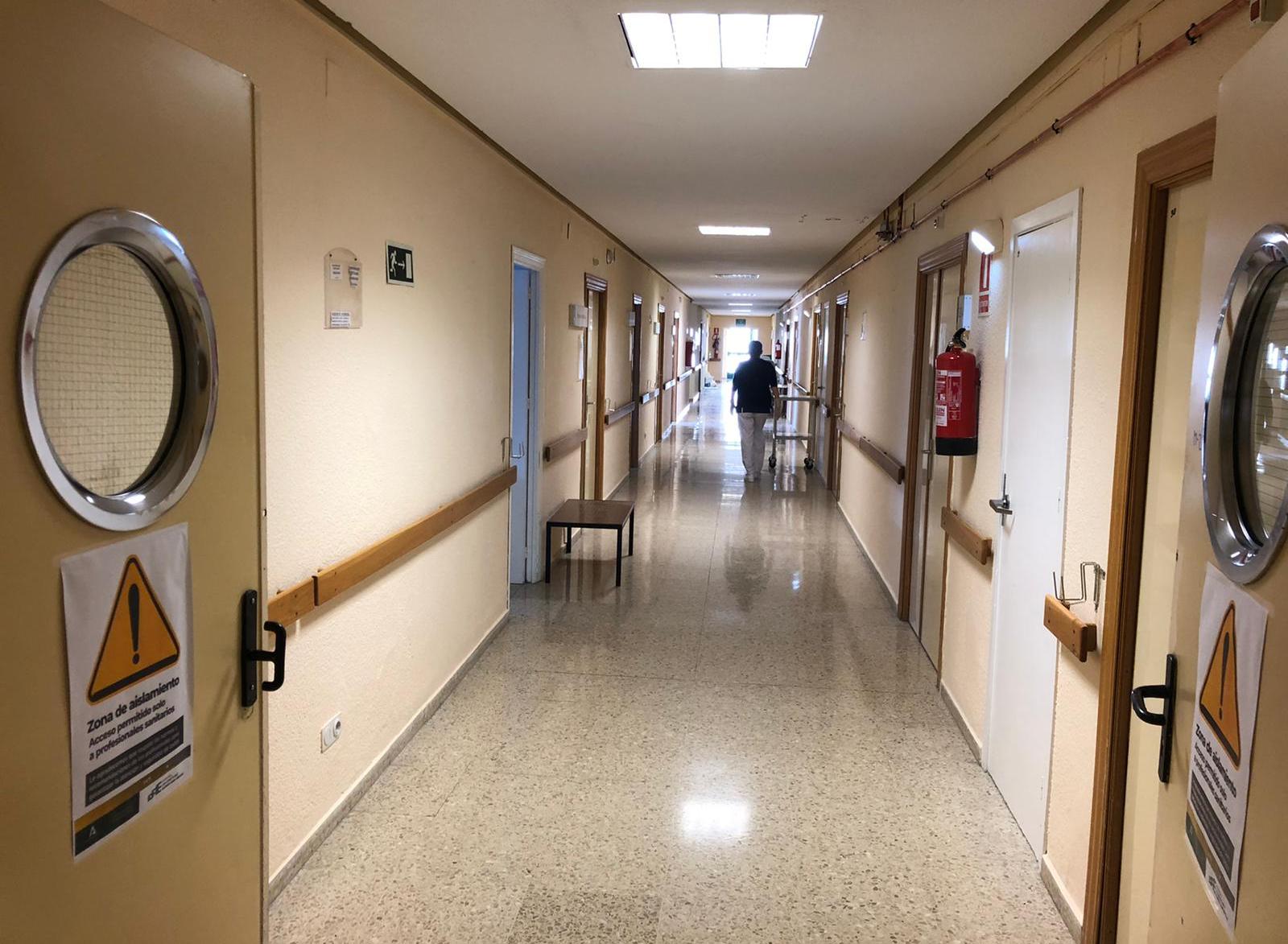 82 infectados con coronavirus continúan ingresados en hospitales de la Granada 82 infectados con coronavirus continúan ingresados en hospitales de la Granada