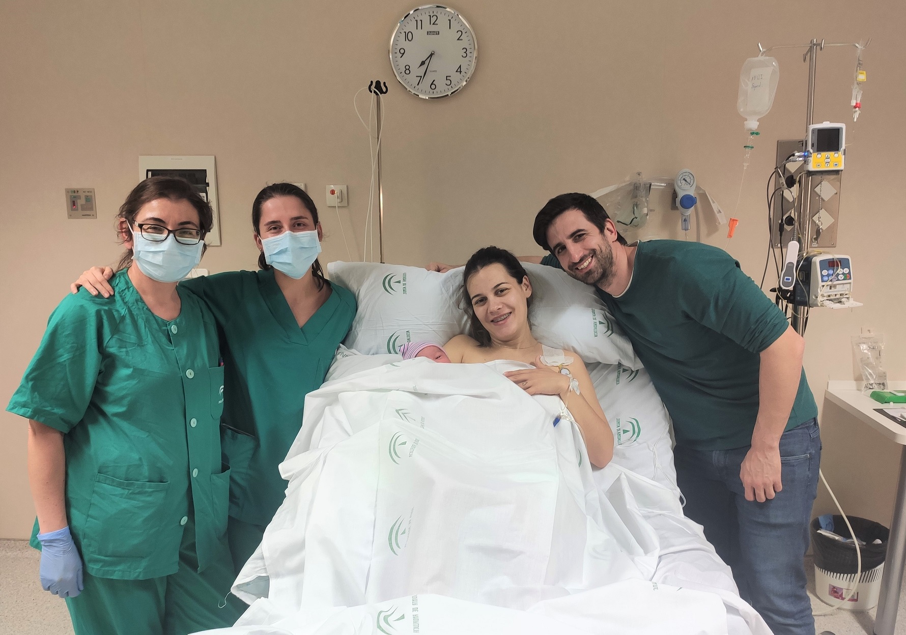 El Hospital San Cecilio refuerza su atención a embarazadas