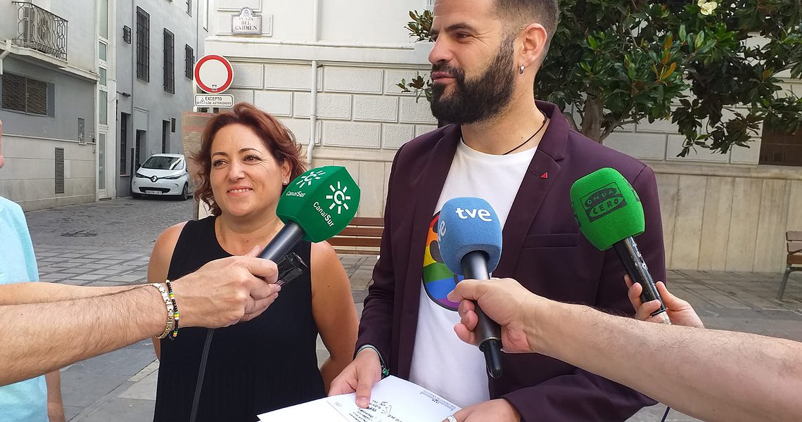 IU exige la reposición y ampliación de las líneas de transporte público en Granada