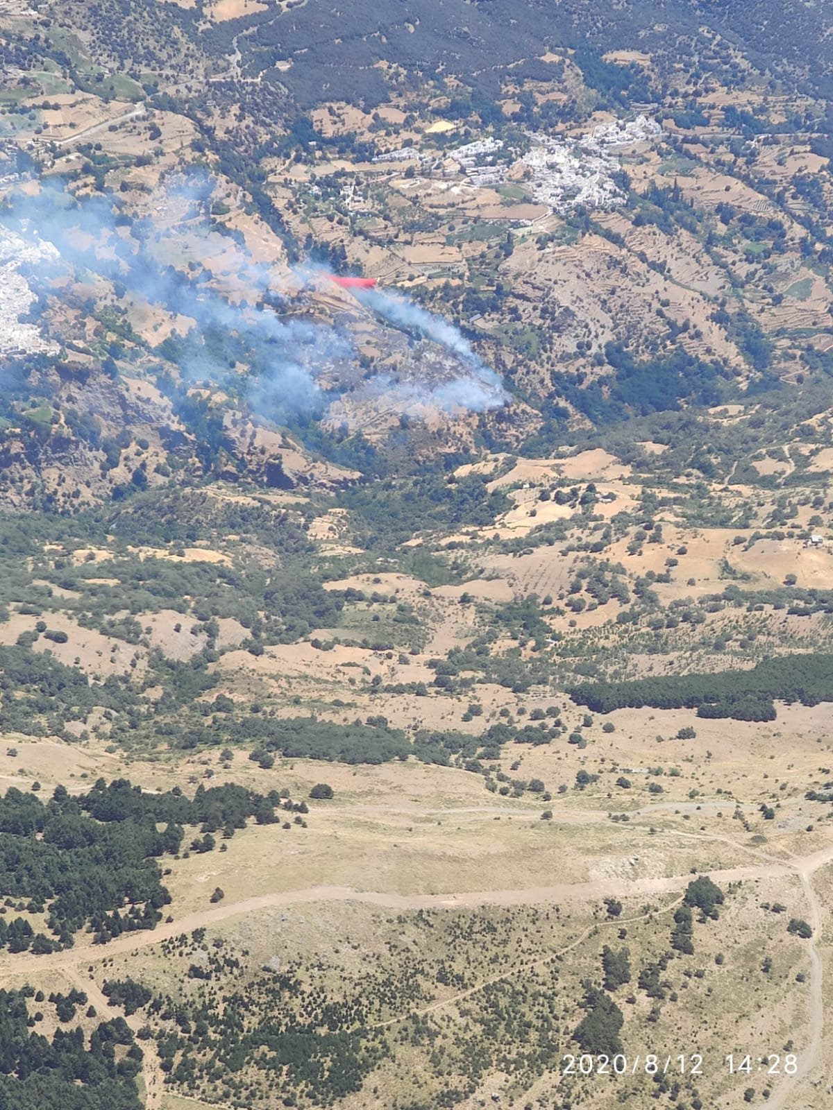 Declarado un incendio forestal en Bubión
