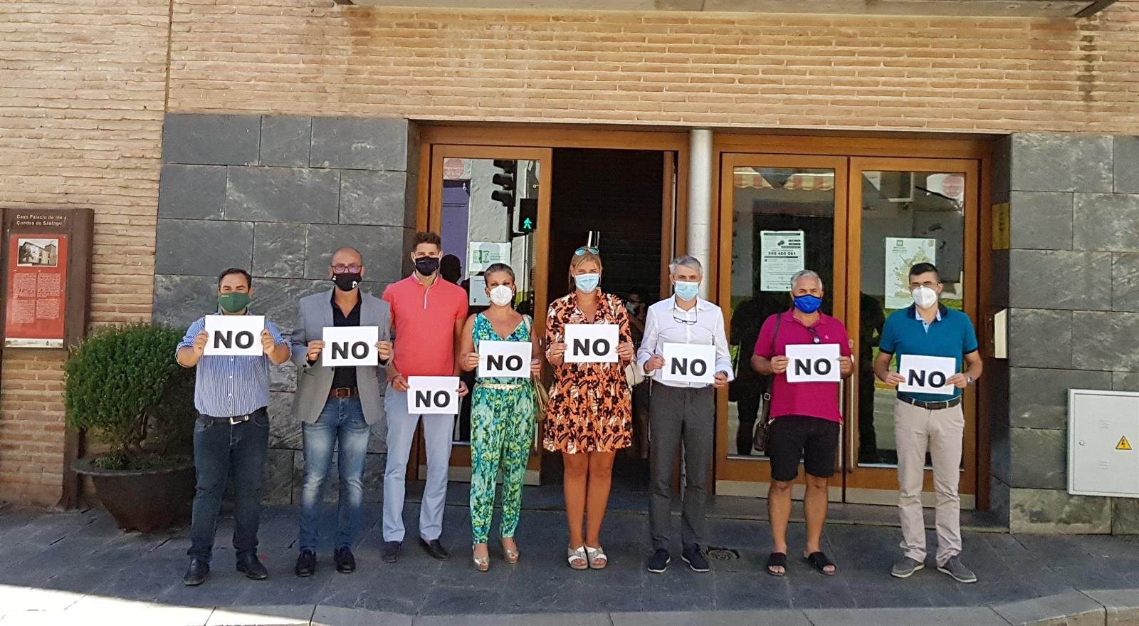 Alcaldes del PP en la Alpujarra muestran su rechazo «más absoluto» al decreto de remanentes