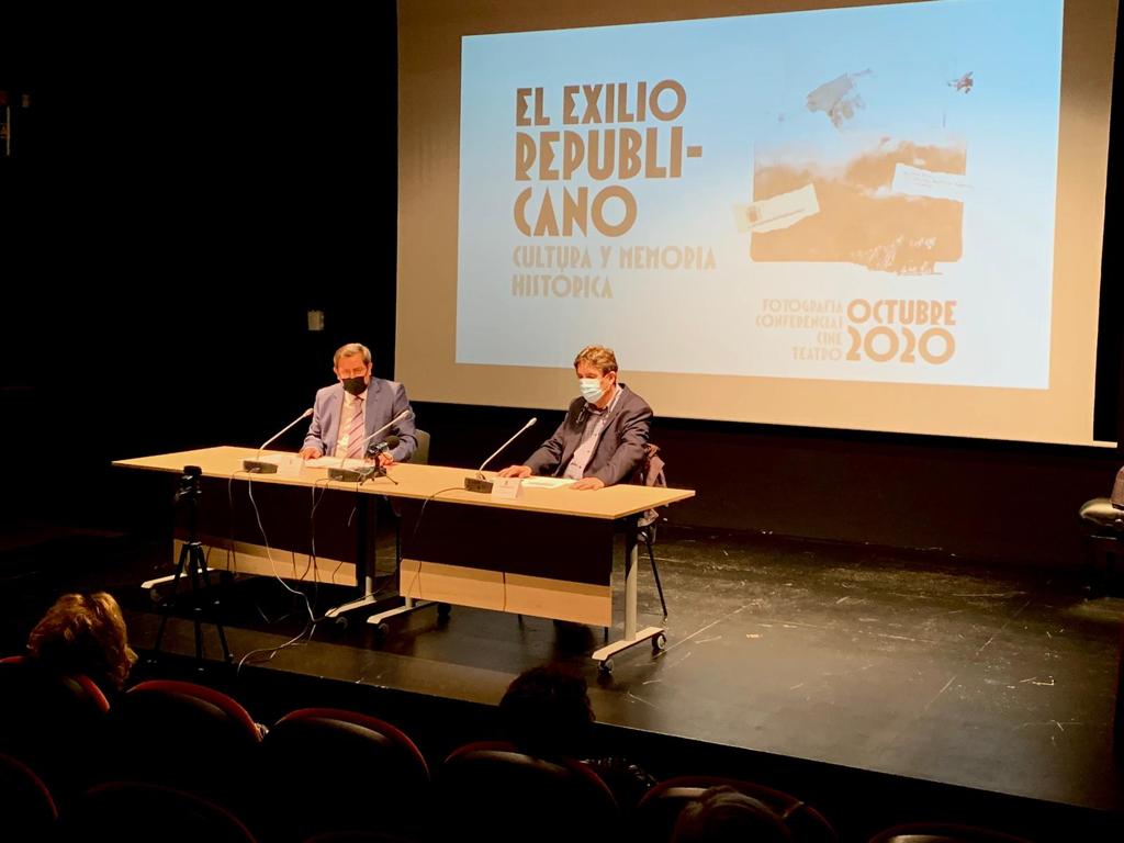 Luis García Montero abre las jornadas de memoria histórica, dedicadas al exilio republicano