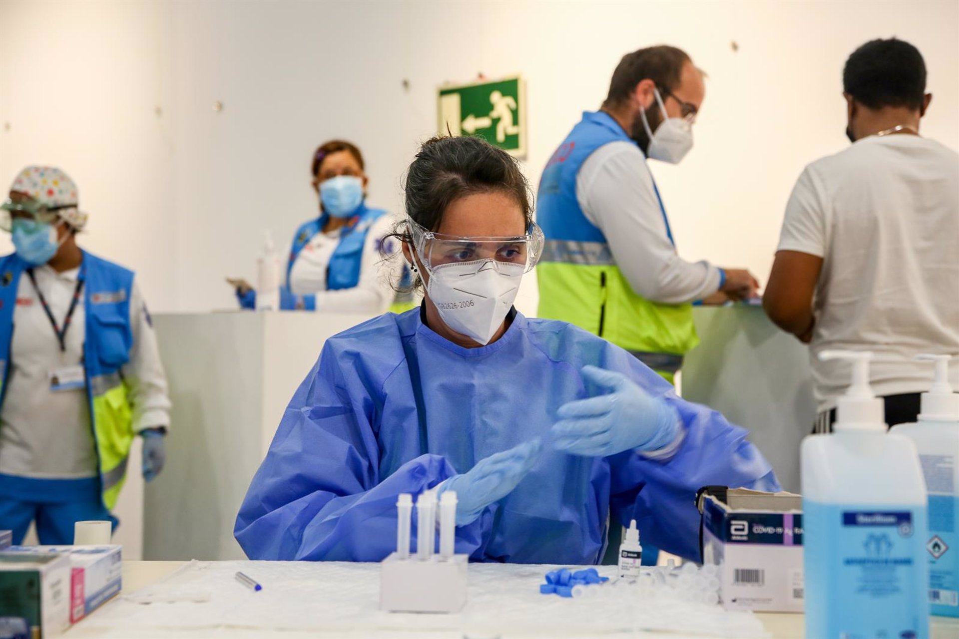 Otra jornada por encima de los 1.000 nuevos contagios, con 8 fallecidos y 52 ingresados Otra jornada por encima de los 1.000 nuevos contagios, con 8 fallecidos y 52 ingresados