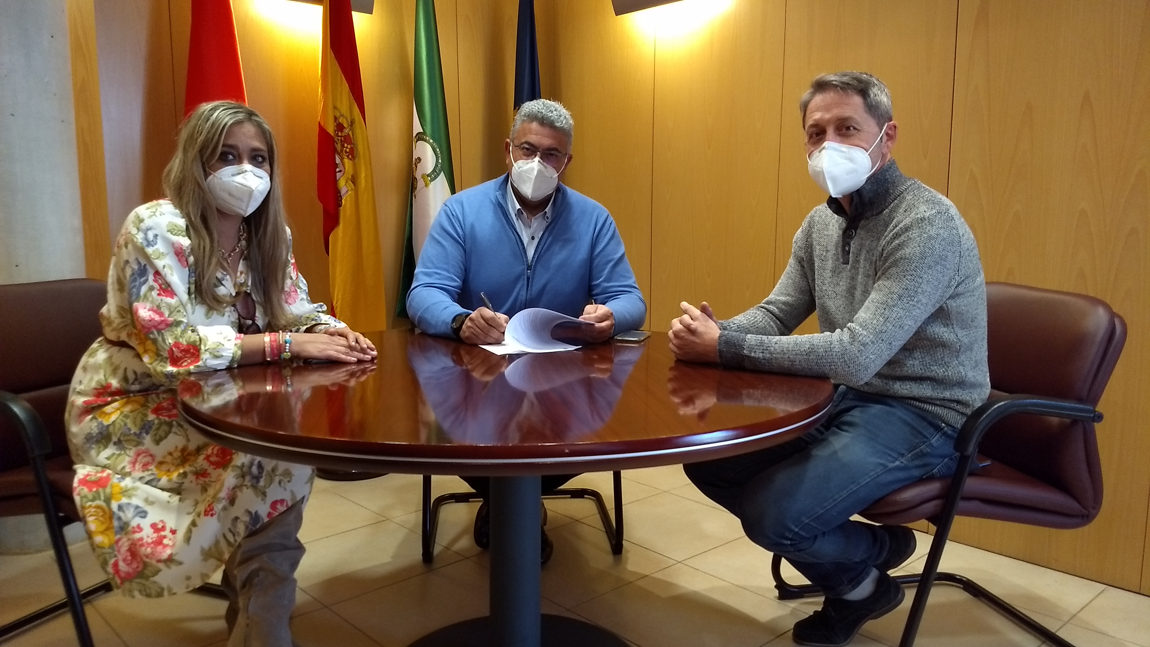 El Ayuntamiento de Huétor Vega acuerda con los representantes sindicales la implantación del teletrabajo