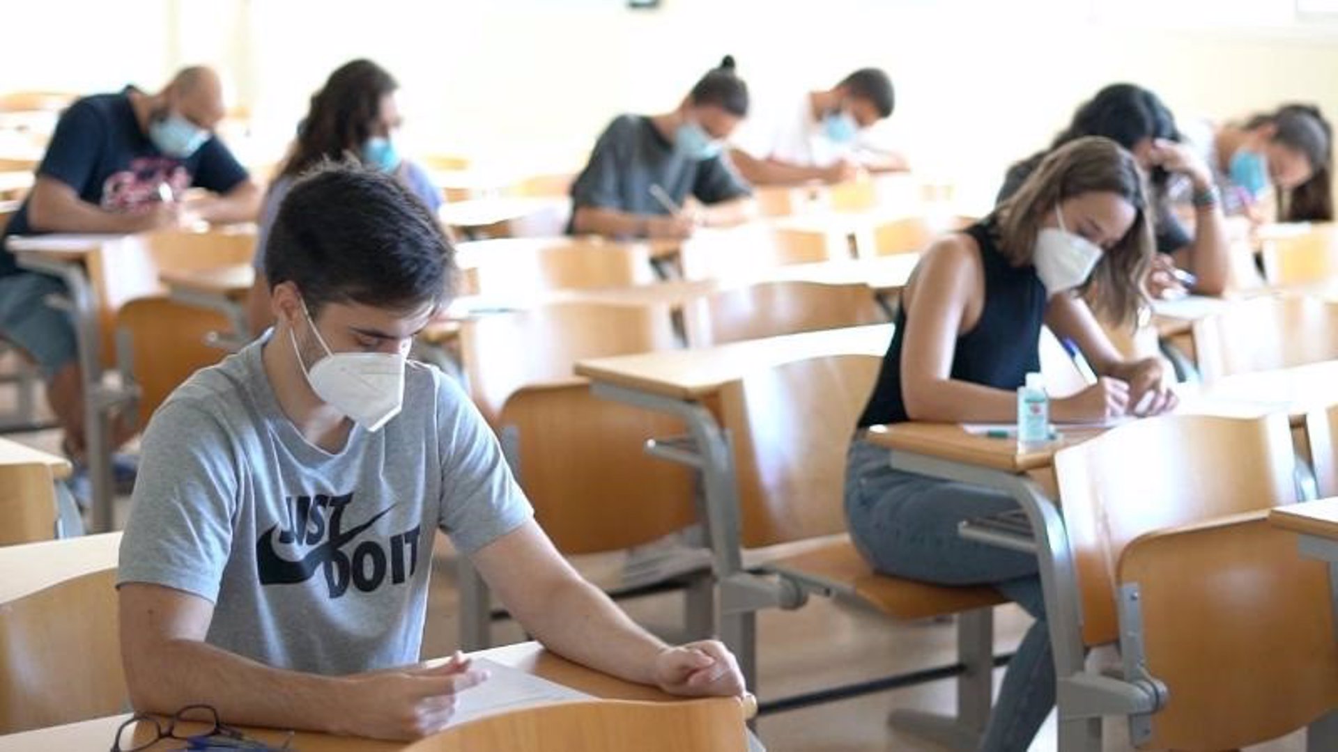 Alumnos universitarios ven «falta de coherencia» en la presencialidad de exámenes y piden «un cambio de postura»