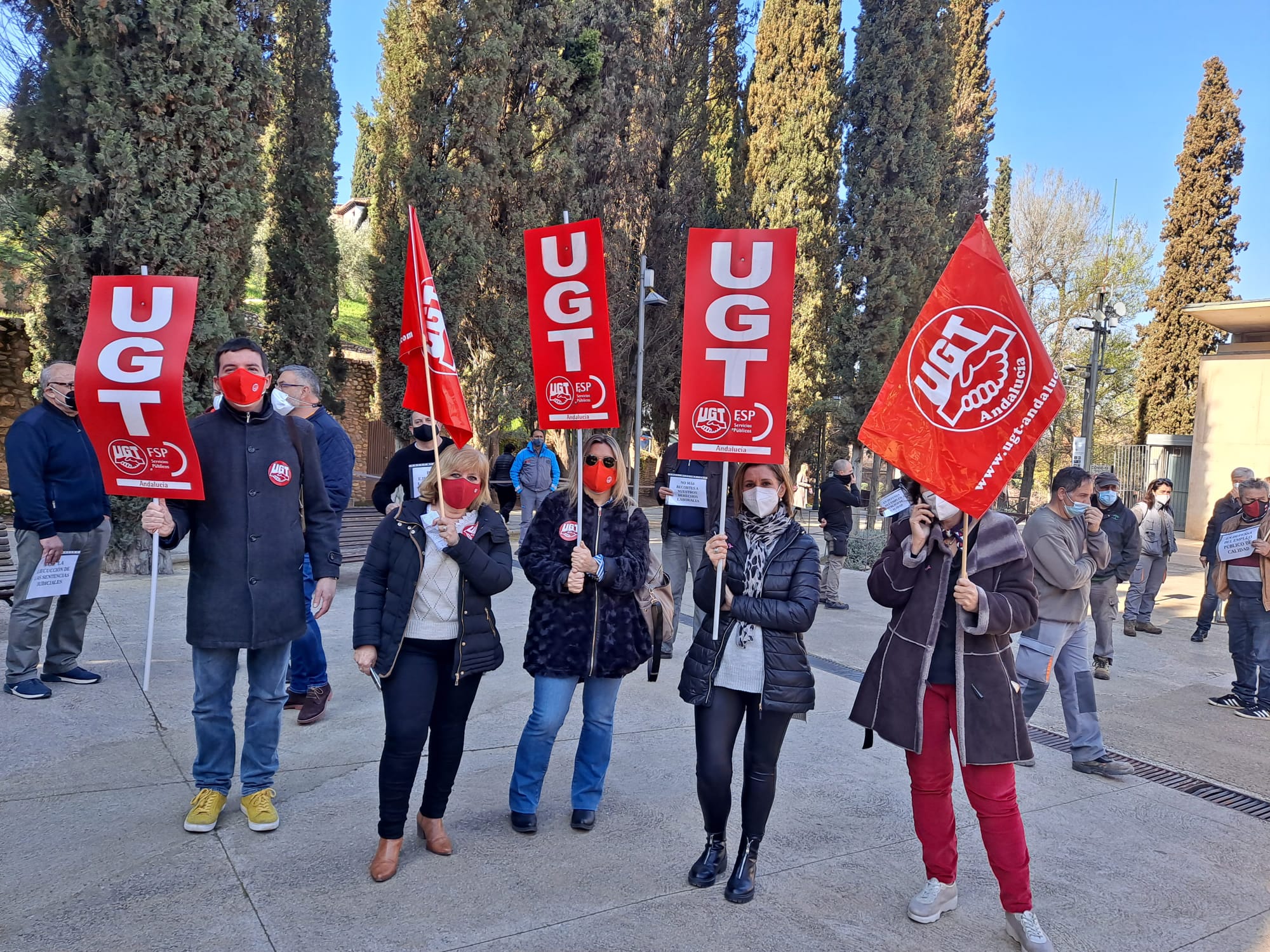 Continúan las protestas de los trabajadores de la Alhambra por el incumplimiento de sus derechos laborales