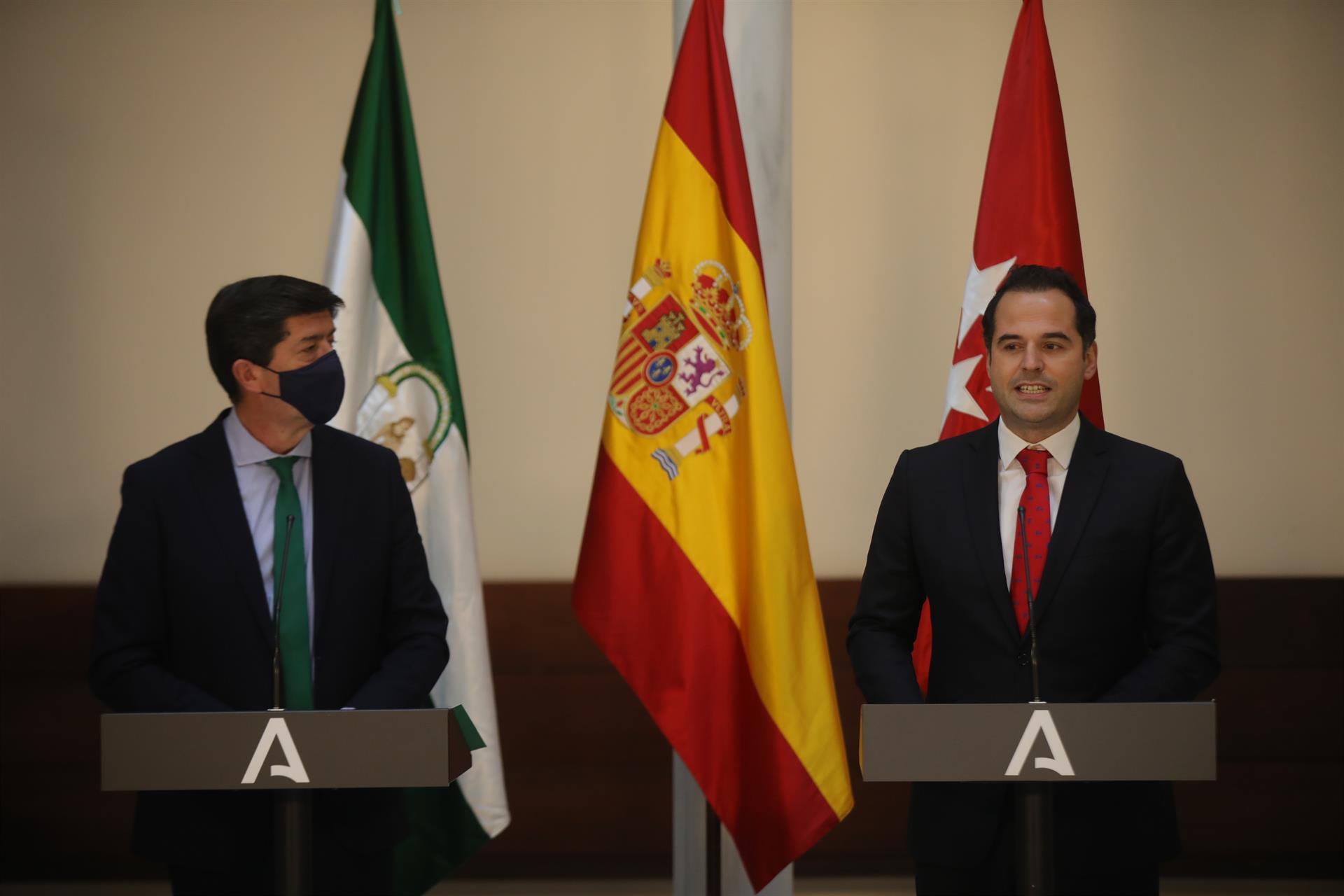 Marín aboga por apertura interior de Andalucía en Semana Santa y hacerlo «con antelación para preparar» a sector