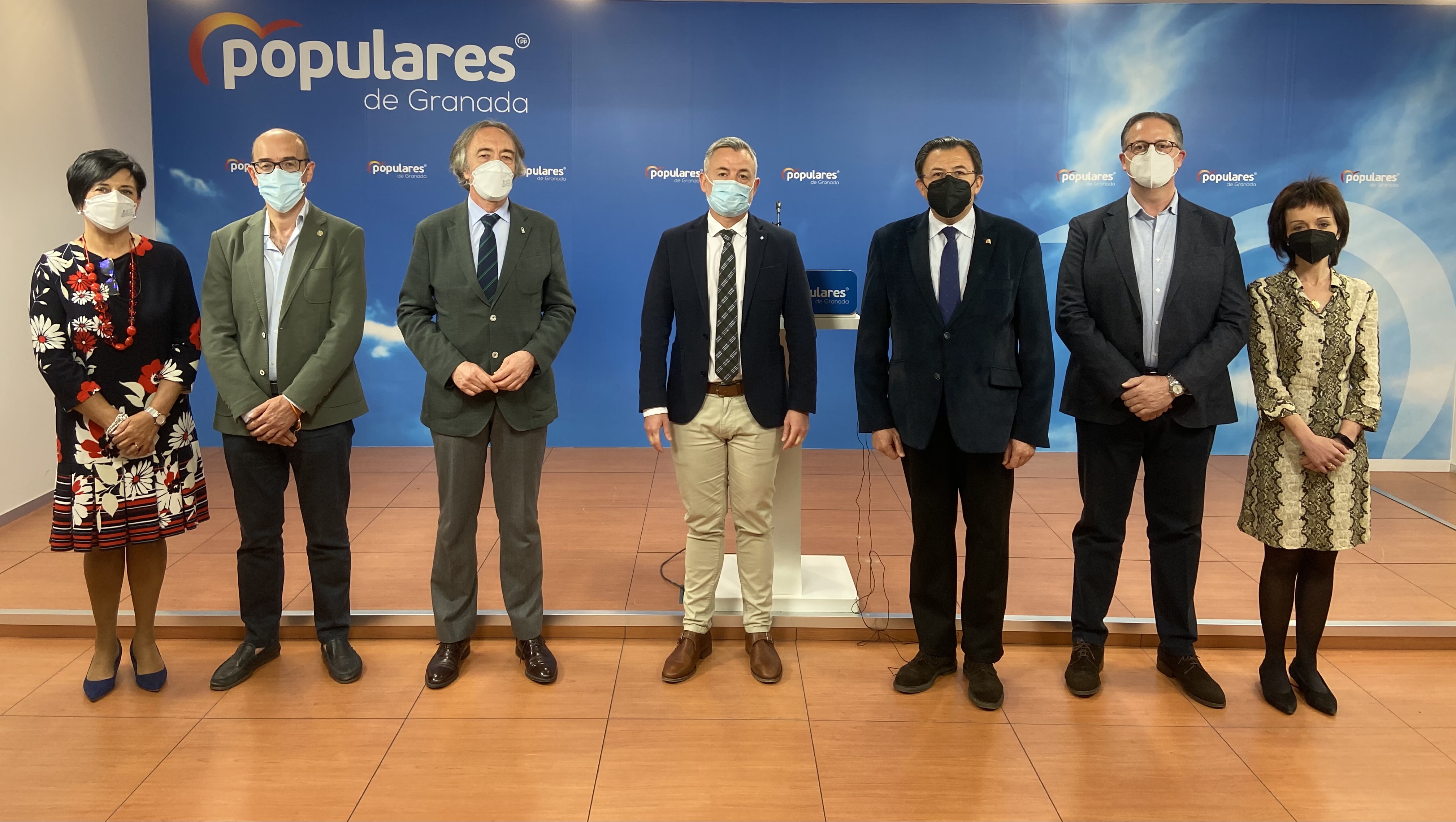 El PP defiende el trabajo del Gobierno Andaluz durante la pandemia