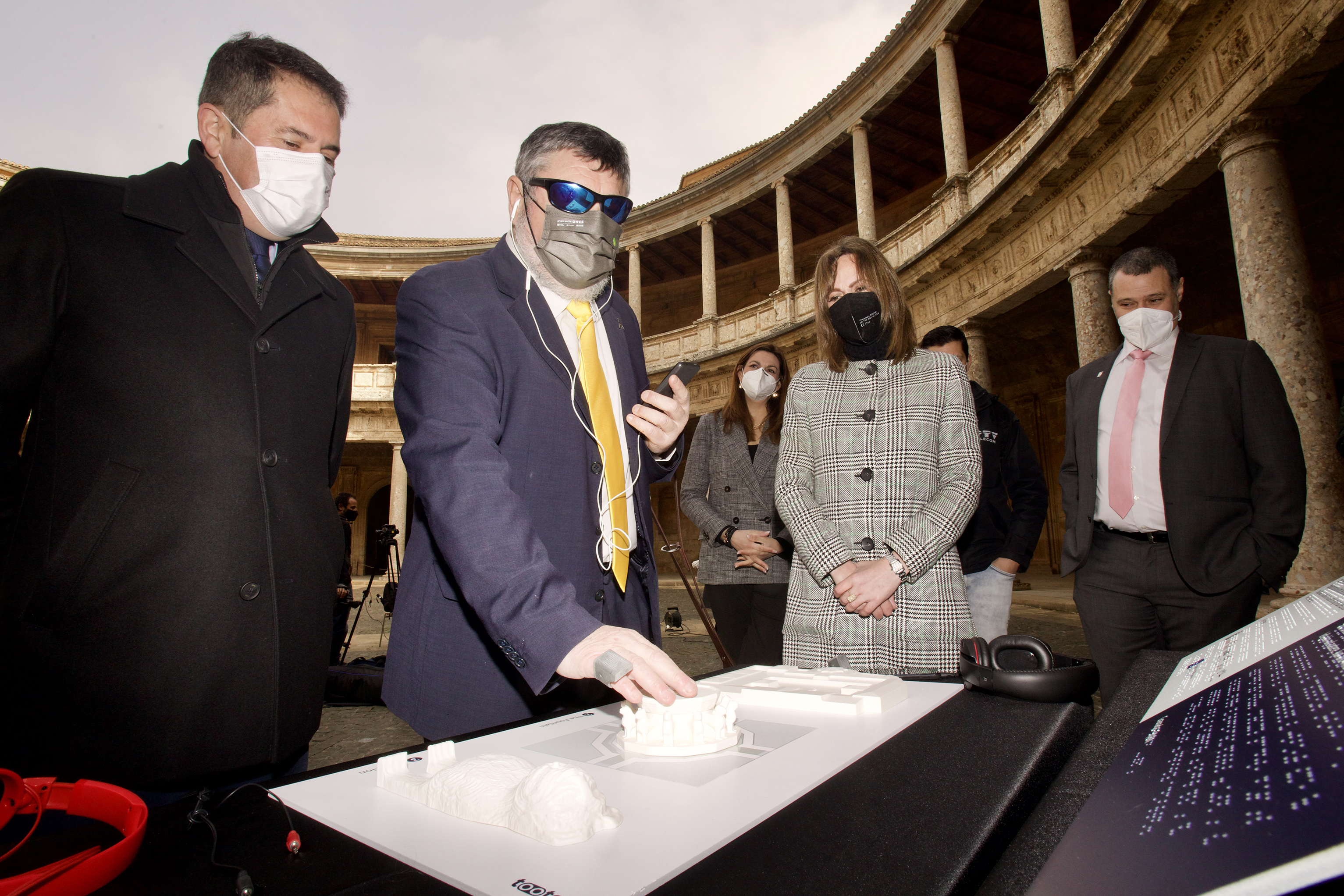 Cámara Granada defiende un proyecto en Europa para la accesibilidad de personas ciegas a los monumentos