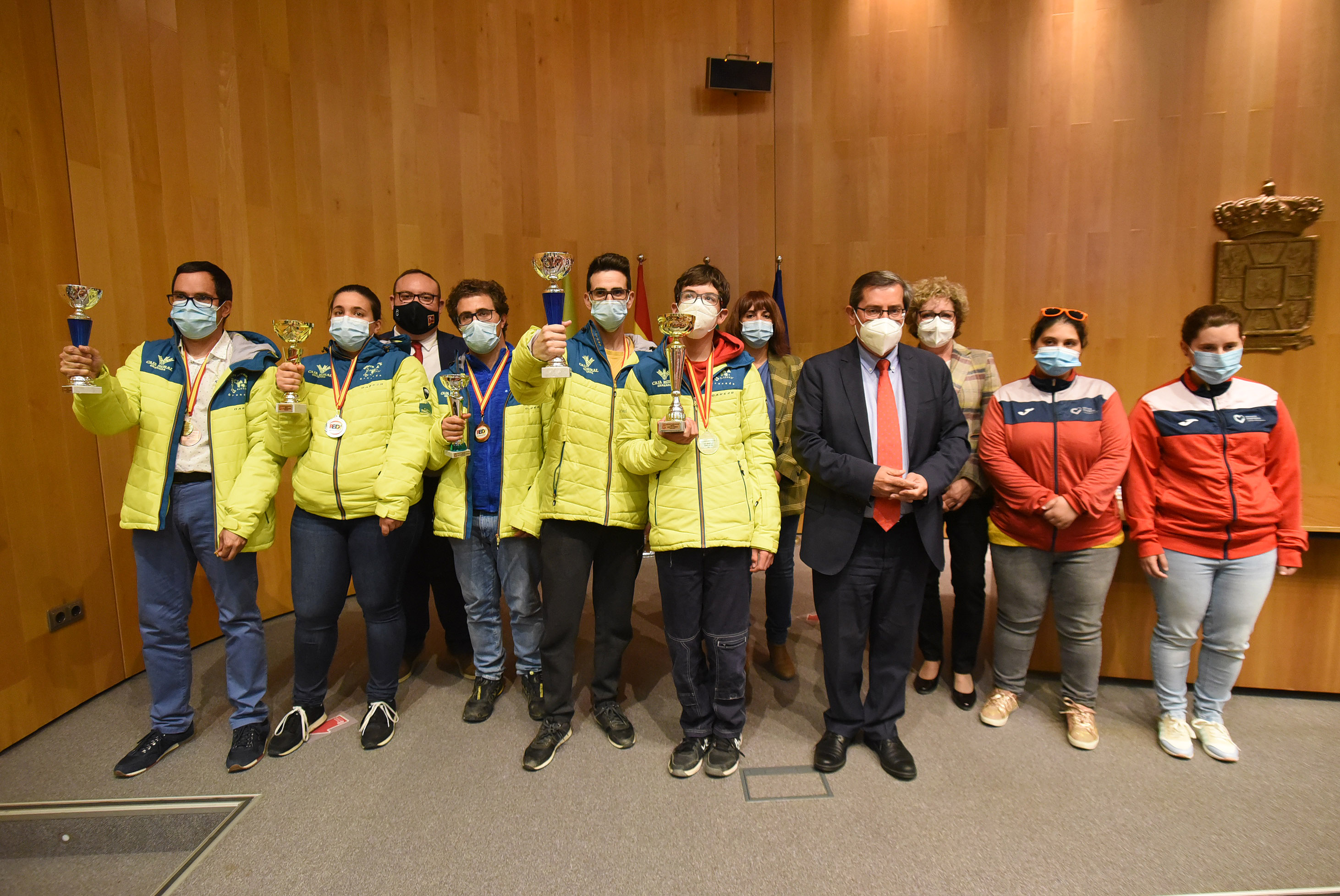 Diputación homenajea a 21 esquiadores con discapacidad que han competido en el Campeonato de España en Sierra Nevada