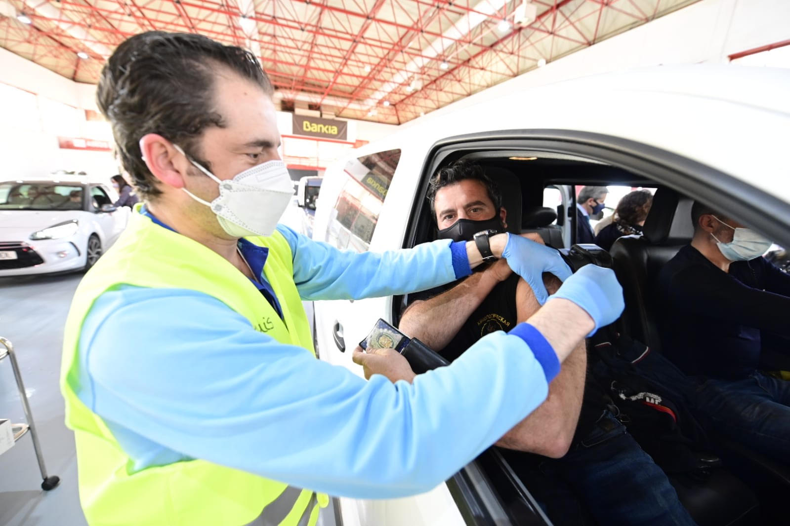 Comienza la vacunación de la policía local de Granada Comienza la vacunación de la policía local de Granada