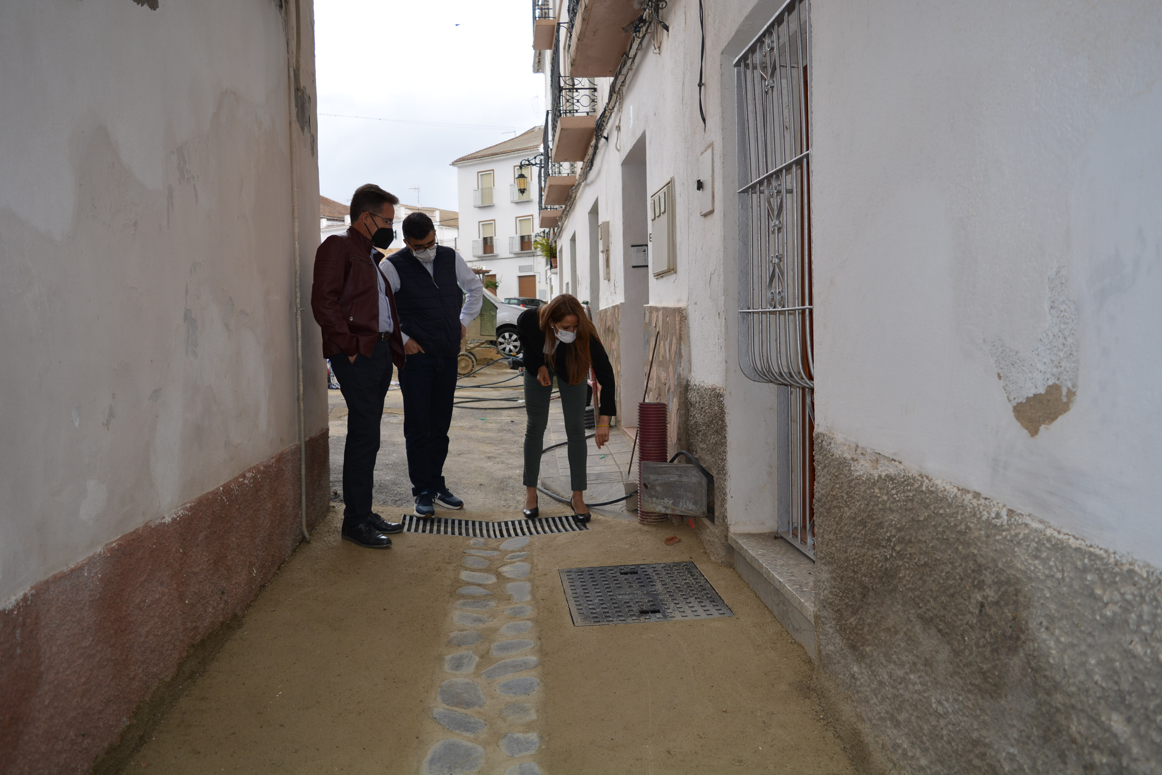 La Junta de Andalucía impulsa la extensión de banda ancha en municipios que no tienen acceso a Internet