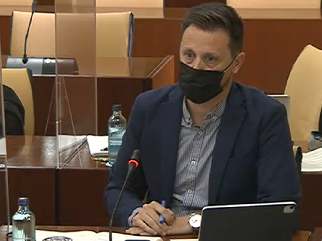 El PSOE pide a la Junta que aporte liquidez a Cetursa para garantizar su viabilidad como empresa pública El PSOE pide a la Junta que aporte liquidez a Cetursa para garantizar su viabilidad como empresa pública