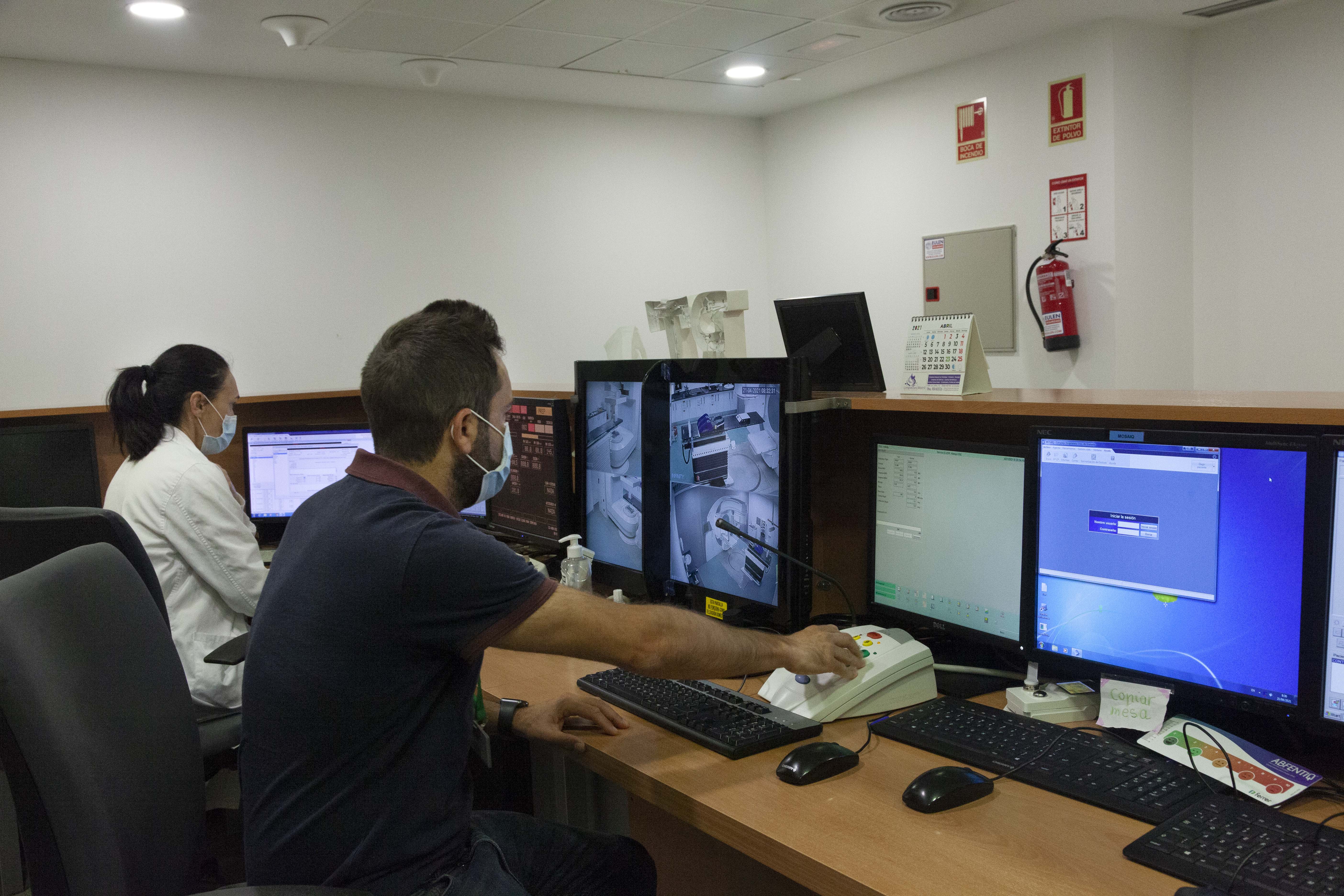 Certificada con el nivel ‘Óptimo’ de la Agencia de Calidad Sanitaria de Andalucía la Unidad de Radiofísica del Clínico