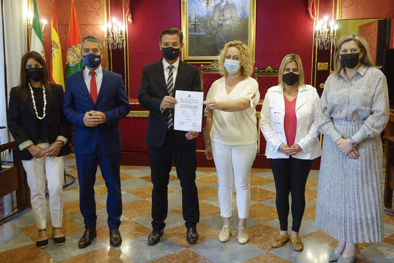 El Ayuntamiento de Granada se suma a la celebración del Día Nacional del Celiaco