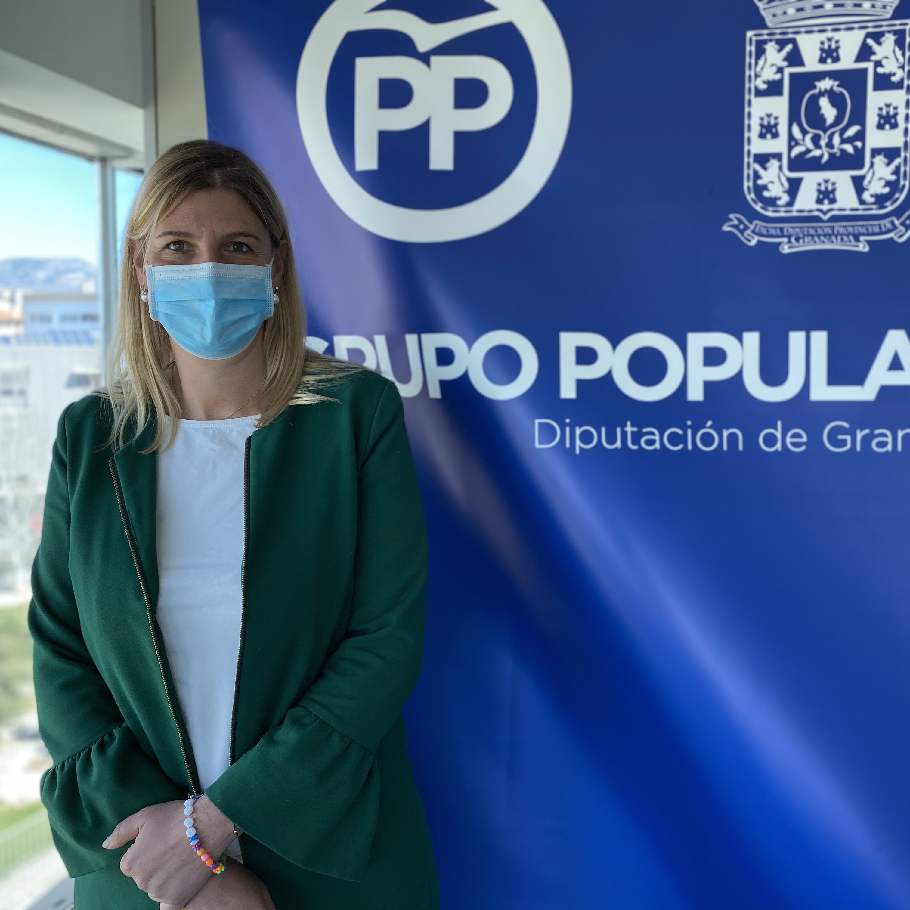 Hernández (PP) exige a Entrena abandone el postureo y trabaje prara evitar la exclusión financiera de los municipios