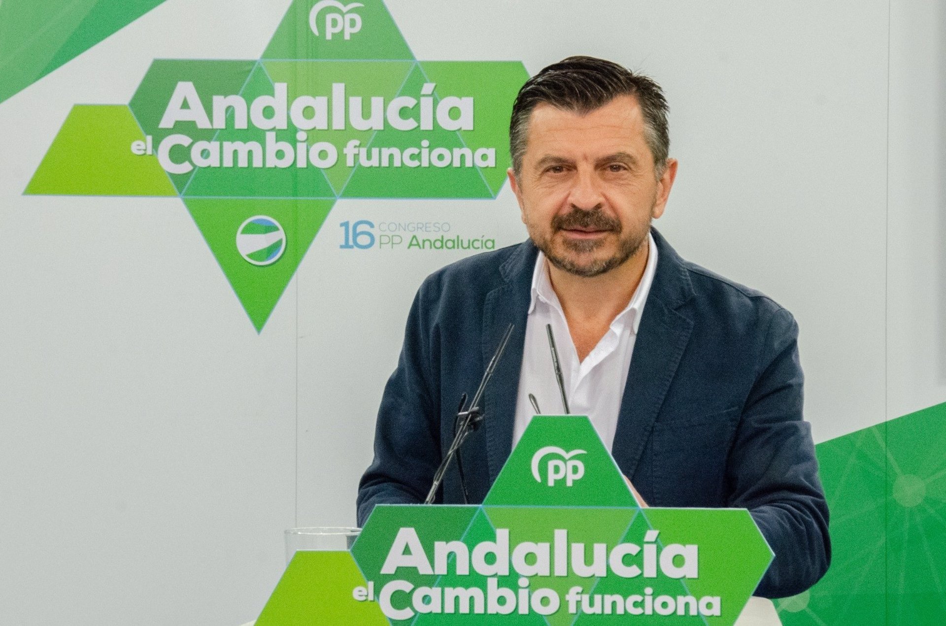 PP-A denuncia que el Gobierno «excluye» a Andalucía de ayudas con fondos UE para jóvenes y el PSOE-A «calla»