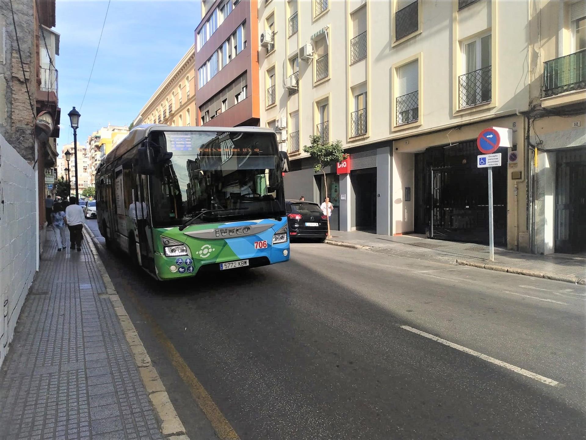 Transportes inicia la distribución entre las CCAA de casi 1.000 millones para la movilidad, 169 para Andalucía