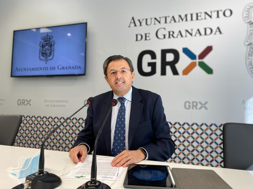 El PP de Granada achaca el cese del subdirector del área de Juventud por «no saber break dance o hip hop»