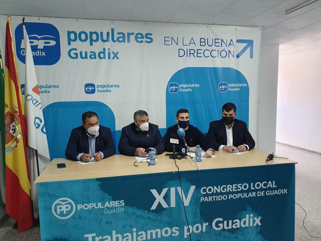 El PP seguirá defendiendo las cuentas de la Junta de Andalucía “hasta el último momento”