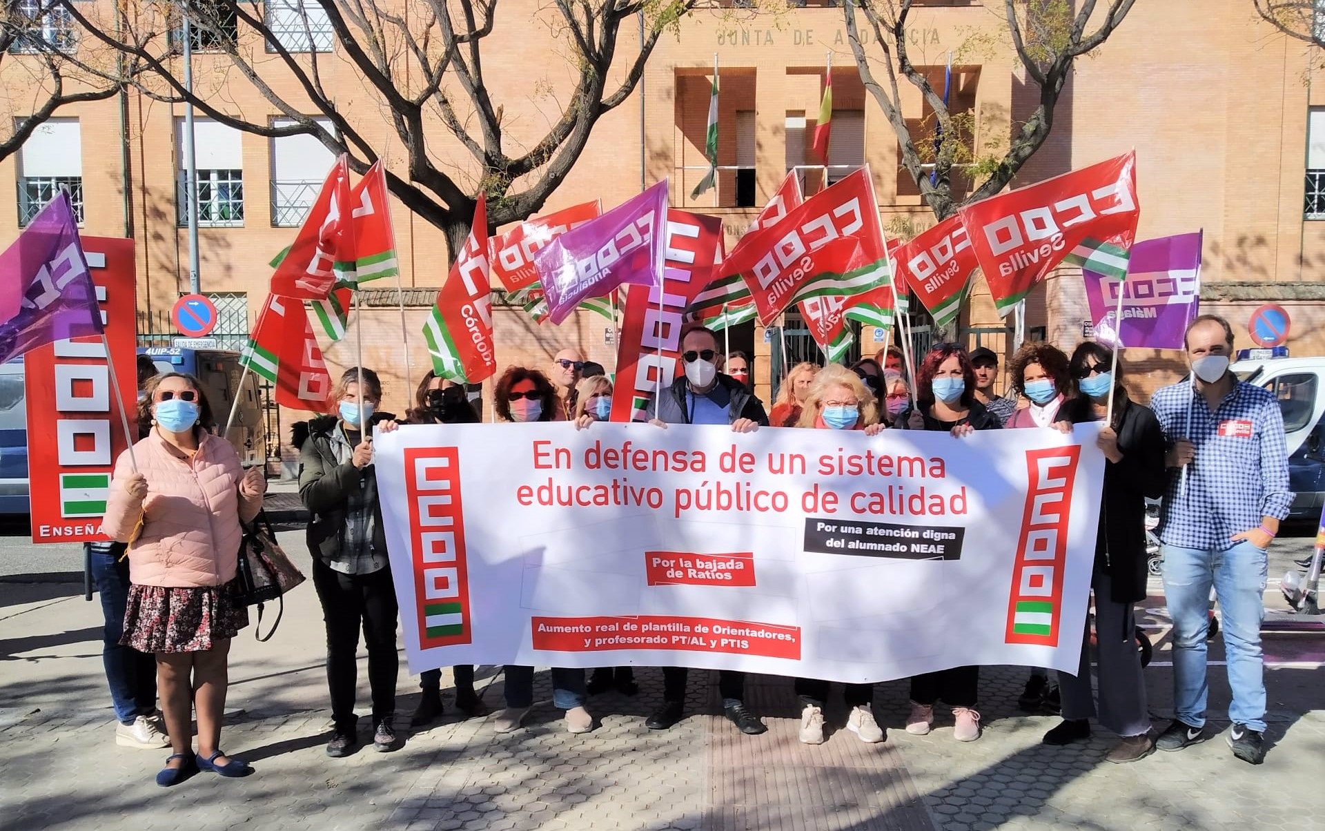 CCOO protesta en las ocho provincias para exigir el refuerzo en colegios de profesionales de atención a la diversidad