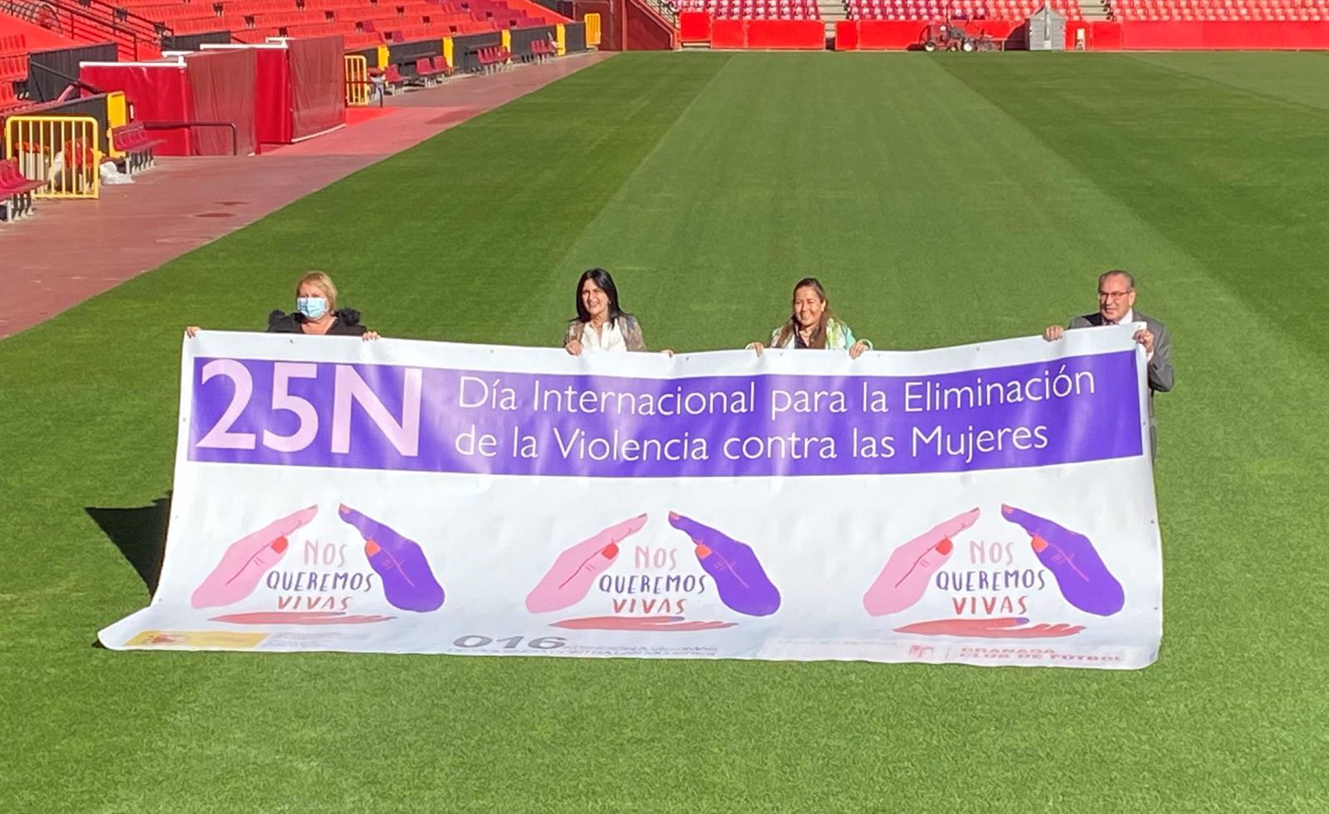 La Subdelegación del Gobierno y el Granada CF se unen para luchar contra la violencia sobre las mujeres
