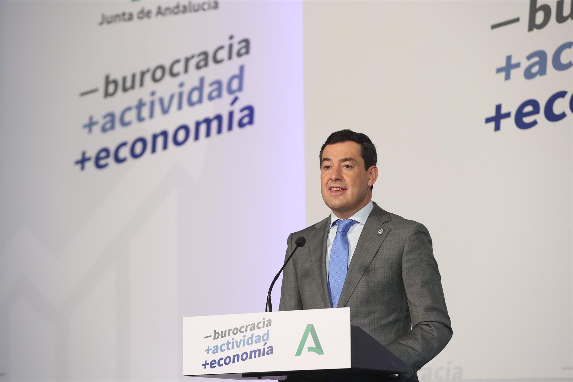 Moreno presenta el decreto de Simplificación Administrativa como la tarea «más ambiciosa» de la comunidad autónoma