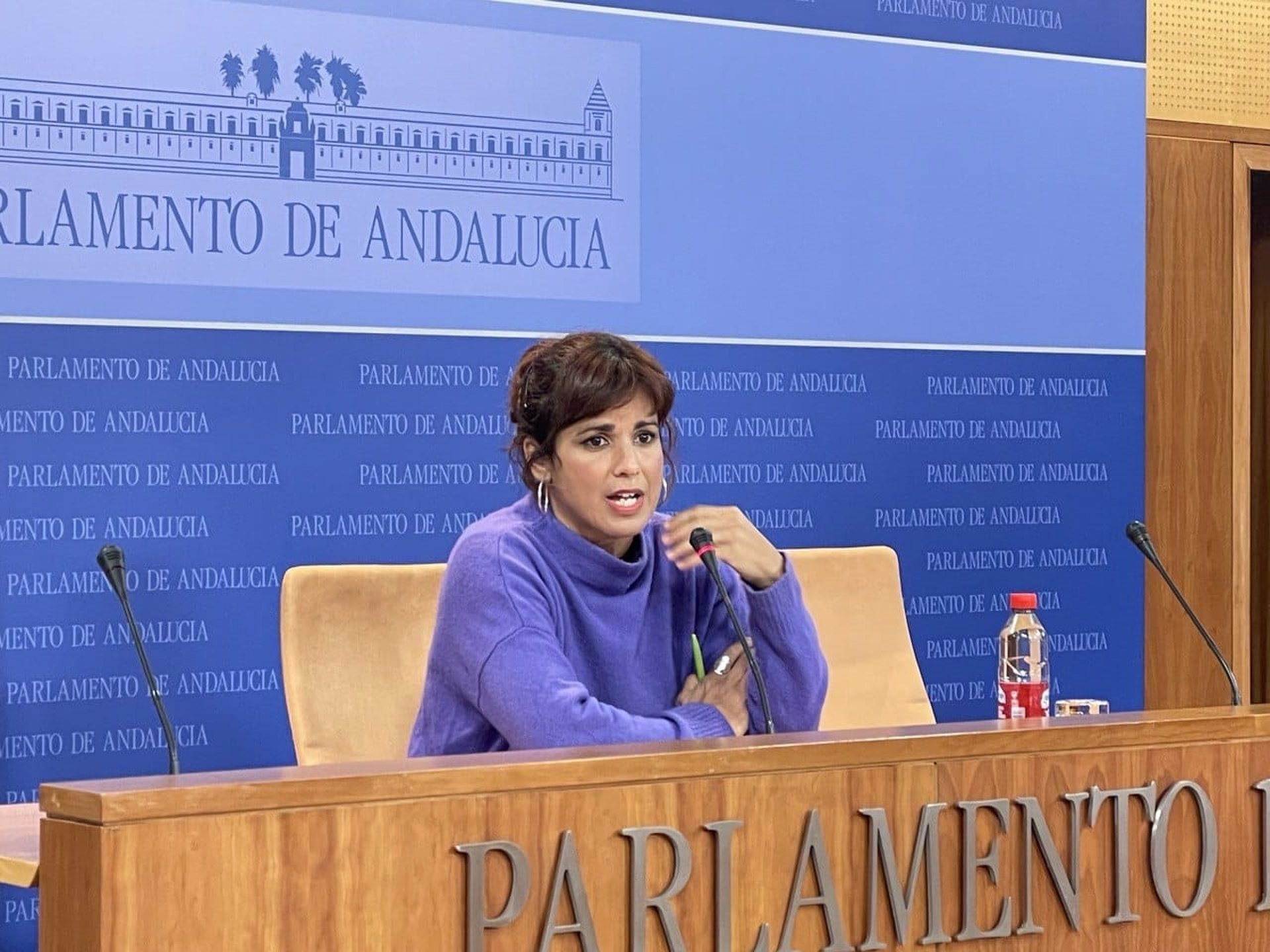 Teresa Rodríguez pide la inmediata libertad de Juana Rivas y la inhabilitación del juez que lo ha denegado
