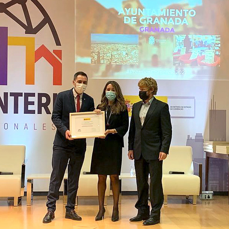 Granada recibe uno de los Premios Nacionales de Comercio Interior 2021
