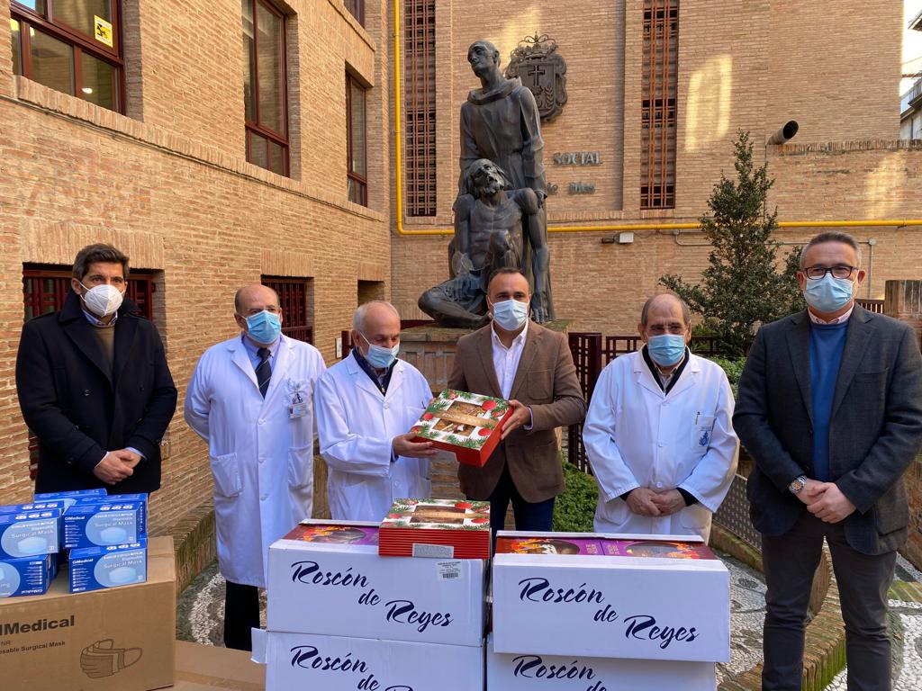 El PP de Granada destaca la labor de la Orden de San Juan de Dios en la entrega de material sanitario y roscones