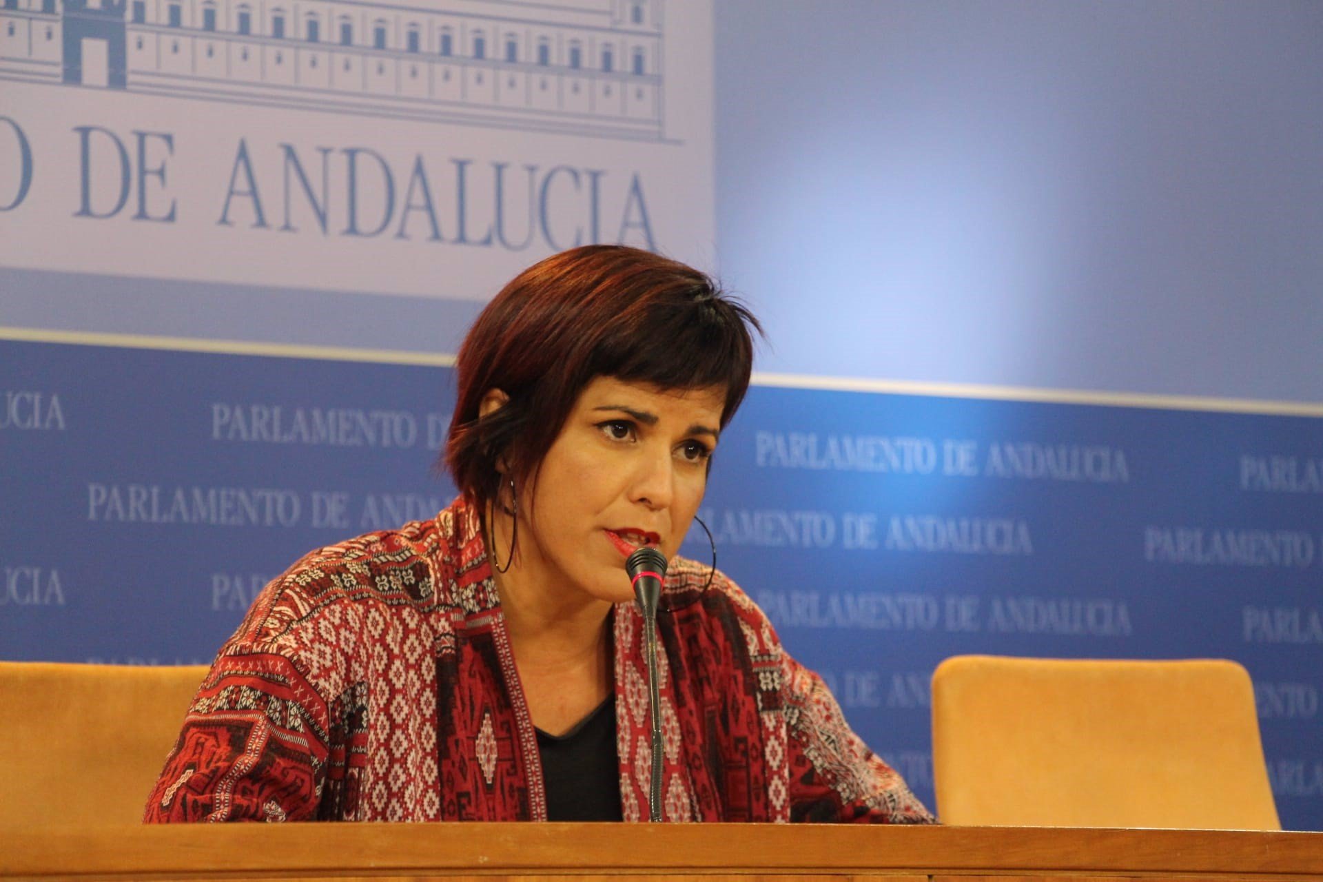 Teresa Rodríguez urge a Junta «contratos estables» para los 12.000 sanitarios que «no saben» si seguirán en abril