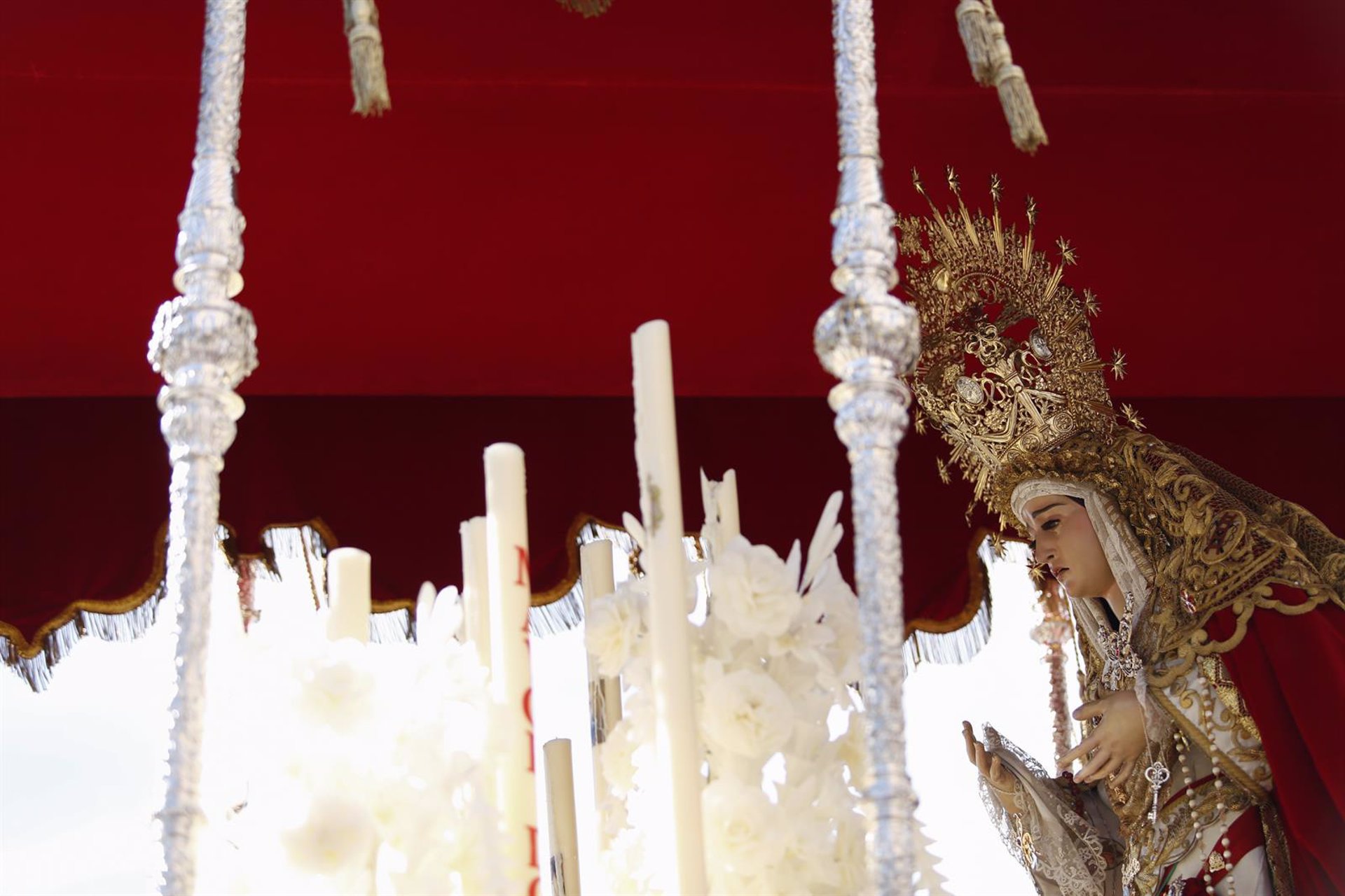 Las hermandades prevén una Semana Santa con procesiones en la calle