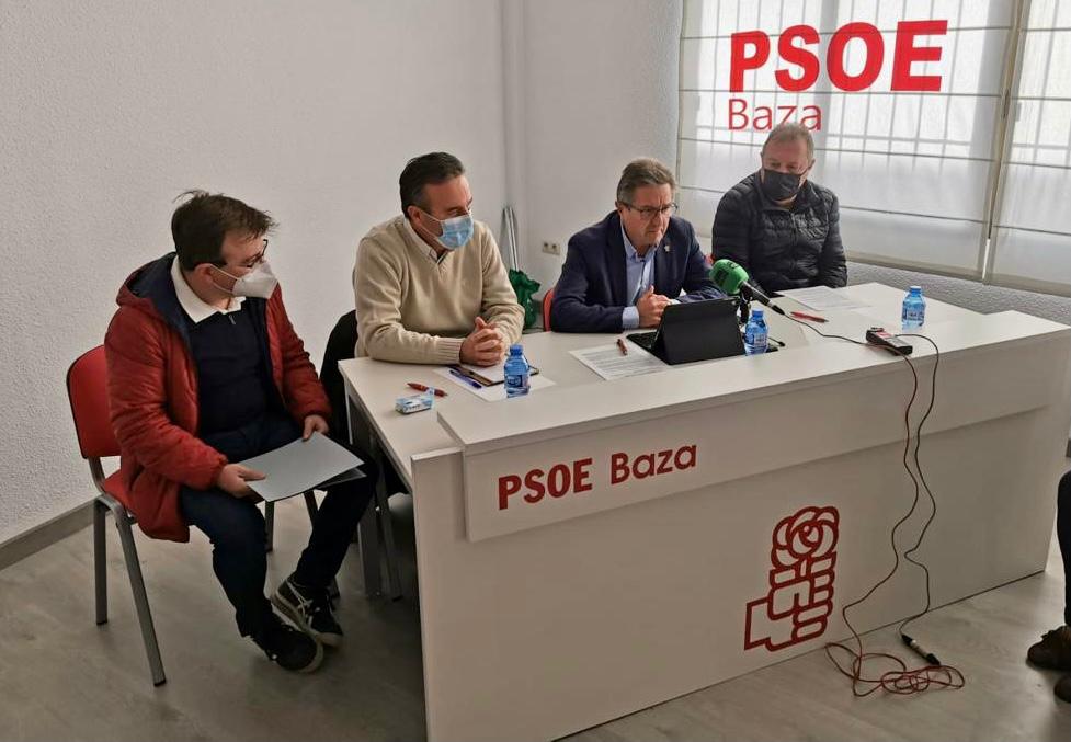 Representes municipales socialistas de la comarca de Baza piden que se garantice el abastecimiento de agua de calidad para consumo humano
